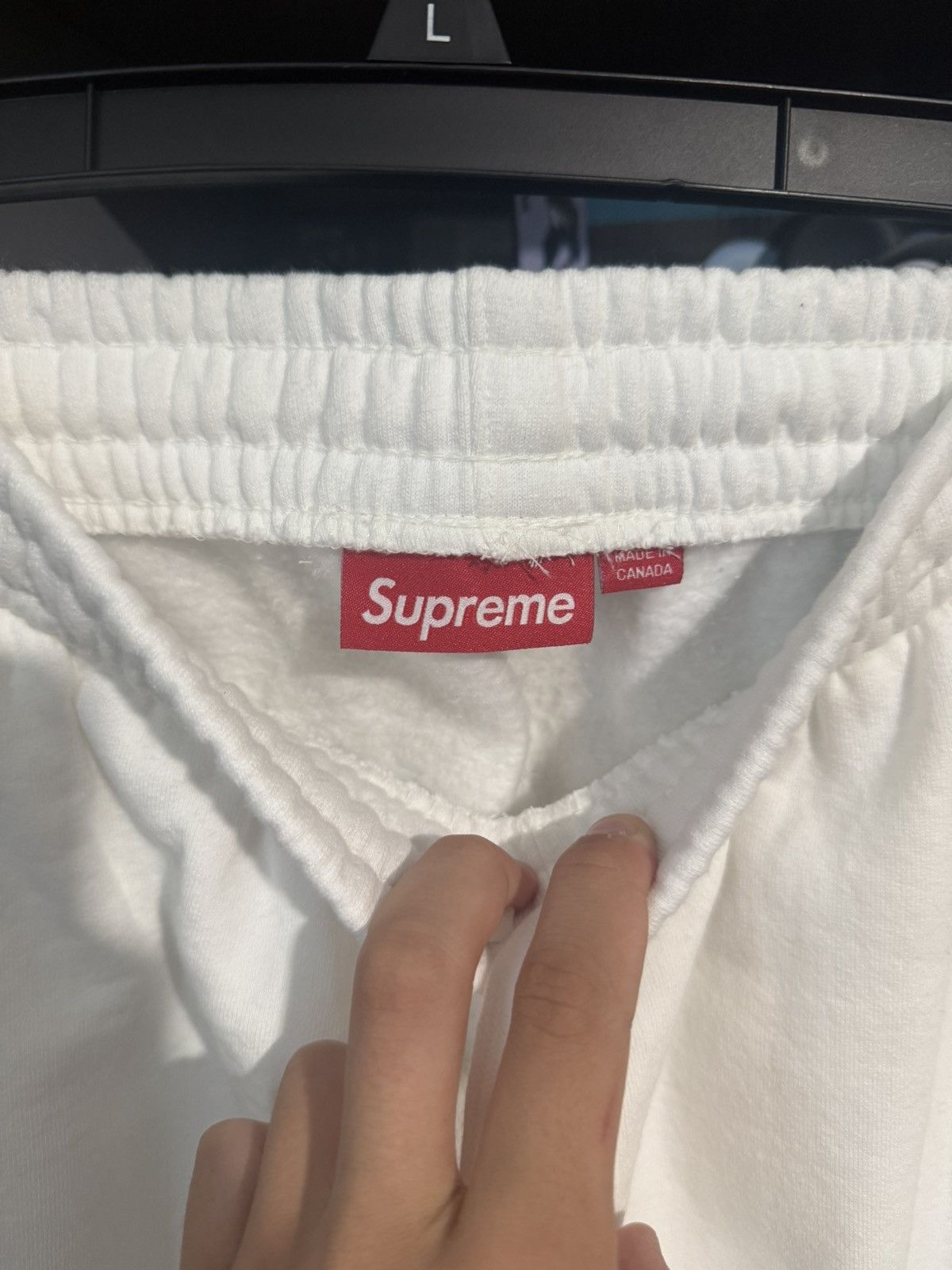 Supreme Supreme White Classic Logo Sweatpants SS26 Size US 32 / EU 48 - 3 Thumbnail