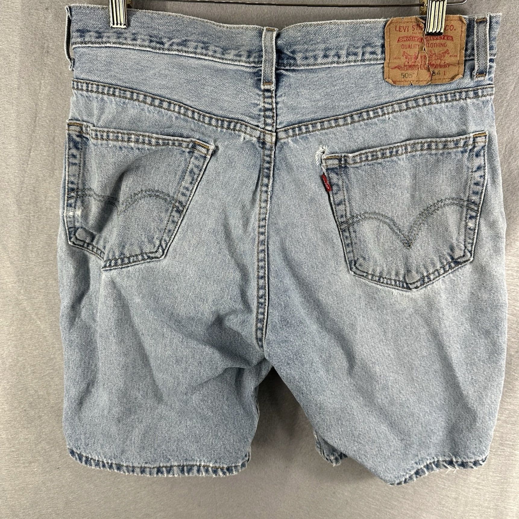 Levi's VINTAGE Levi's 505 Denim Jean Shorts Mens 34 Light Blue Regular Fit Y2K 2004 Summer Jorts Size US 34 / EU 50 - 7 Thumbnail