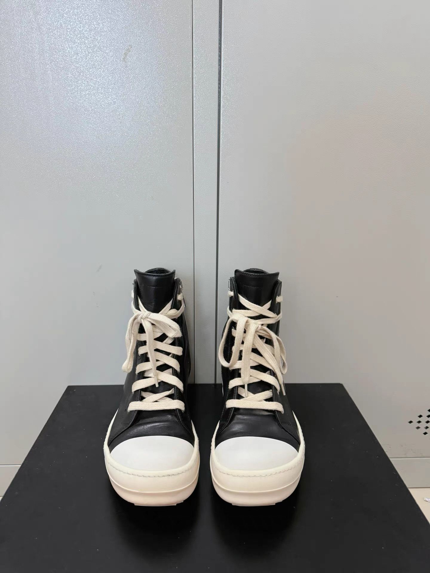 Rick Owens Rick Owens leather Converse high-top sneakers Size US 6 / IT 36 - 2 Thumbnail