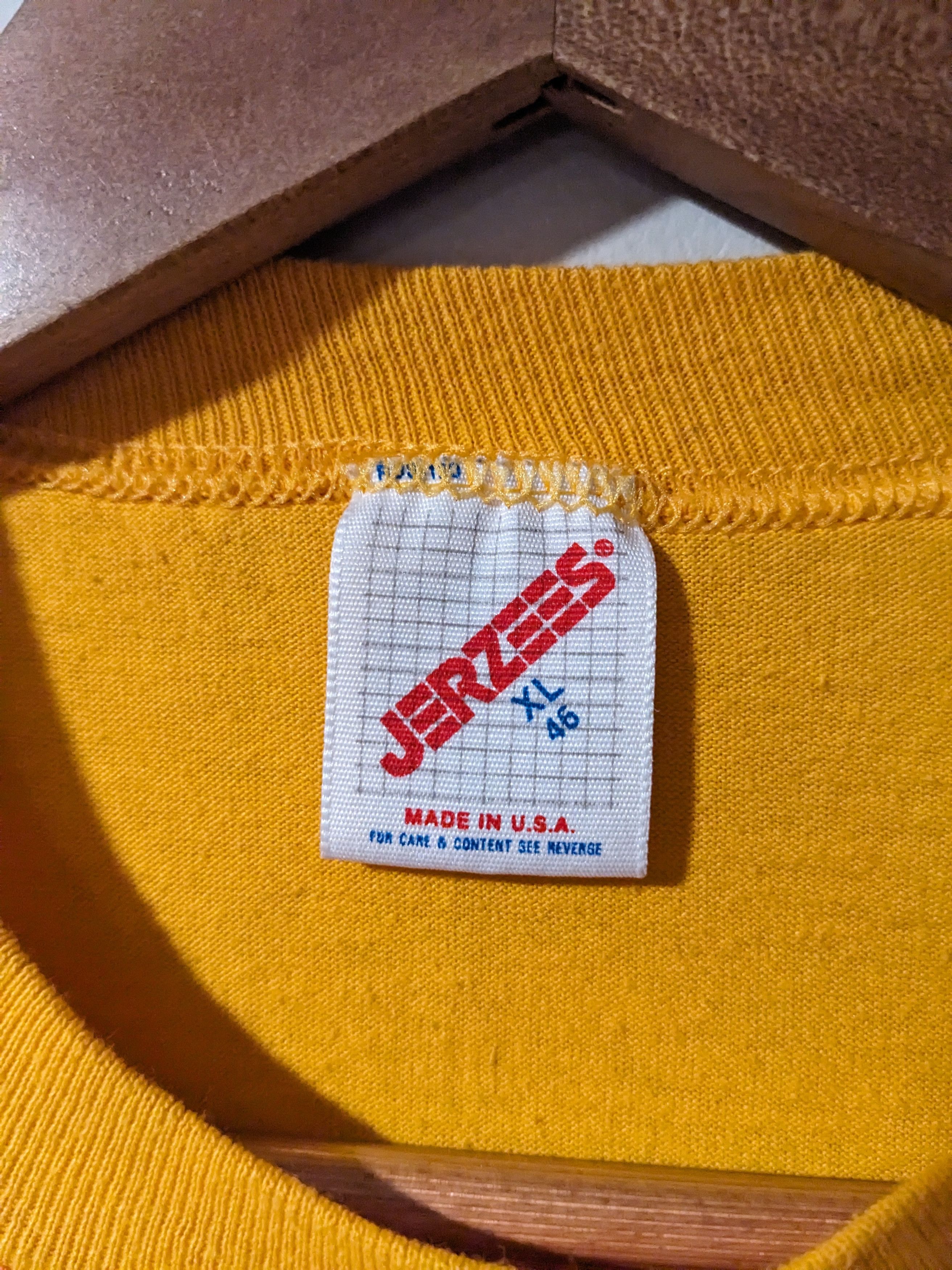 Jerzees × Vintage Vintage 90s Geographic Odyssey Yellow X-Large T-Shirt Size US XL / EU 56 / 4 - 3 Thumbnail