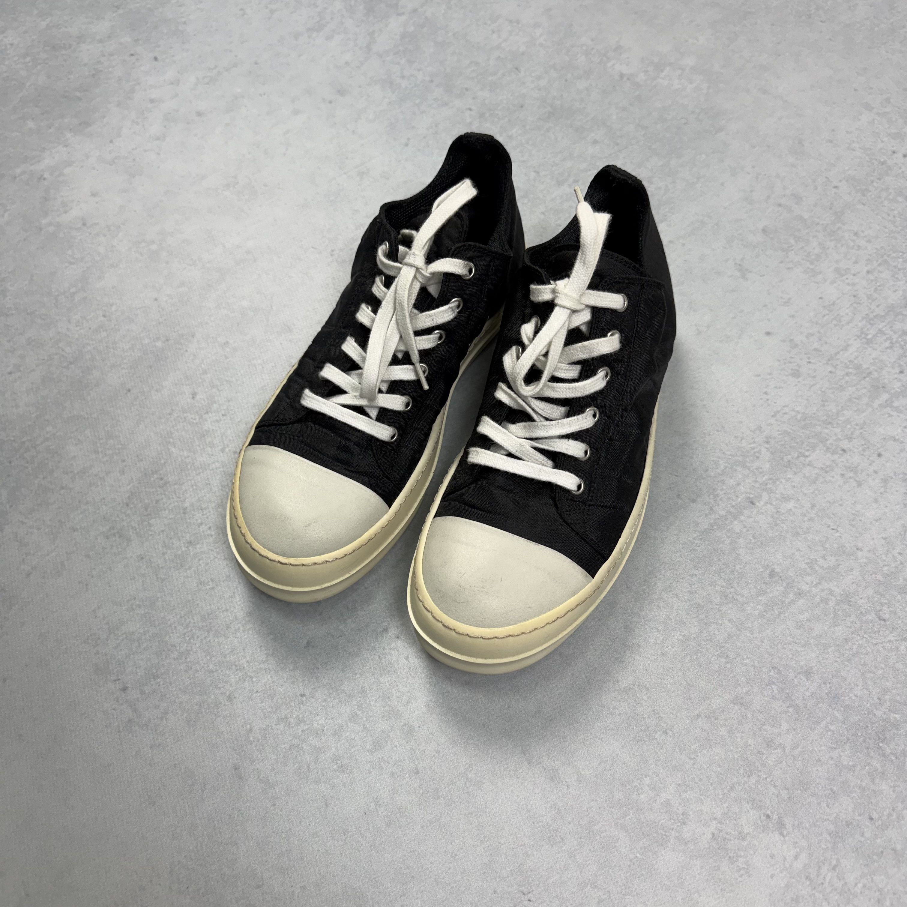 Rick Owens RICK OWENS DRKSHDW BLACK LOW TOP SNEAKERS SHOES US7 / EU40 Size US 7 / EU 40 - 8 Thumbnail