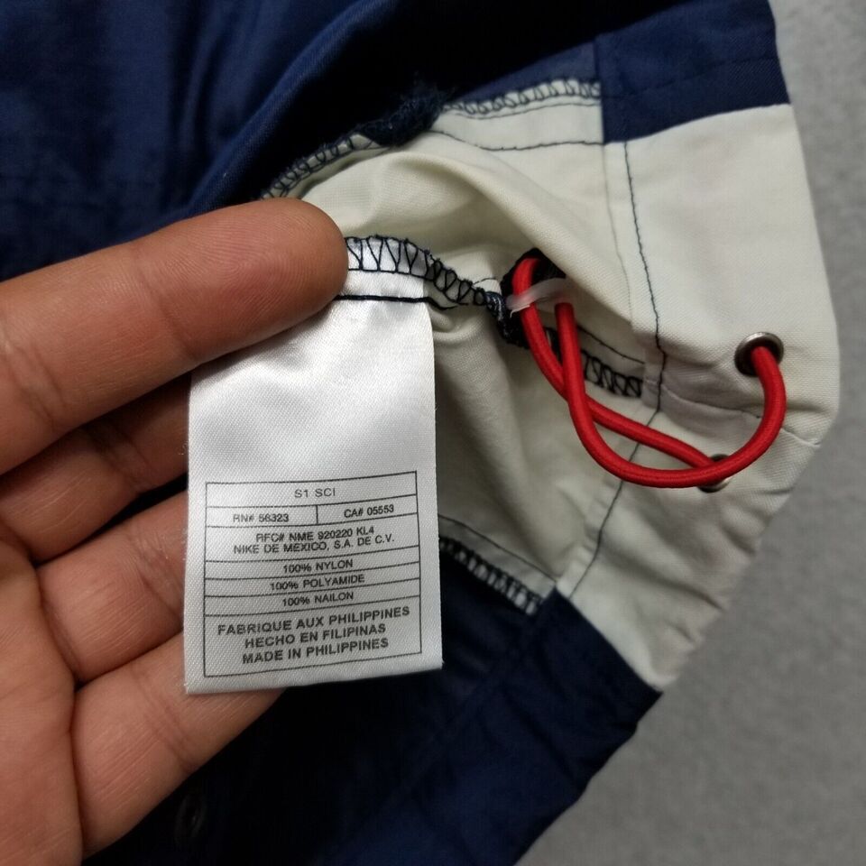 Nike Nike Jacket Mens Large Full Zip Pockets Nylon Windbreaker Size US L / EU 52-54 / 3 - 10 Thumbnail