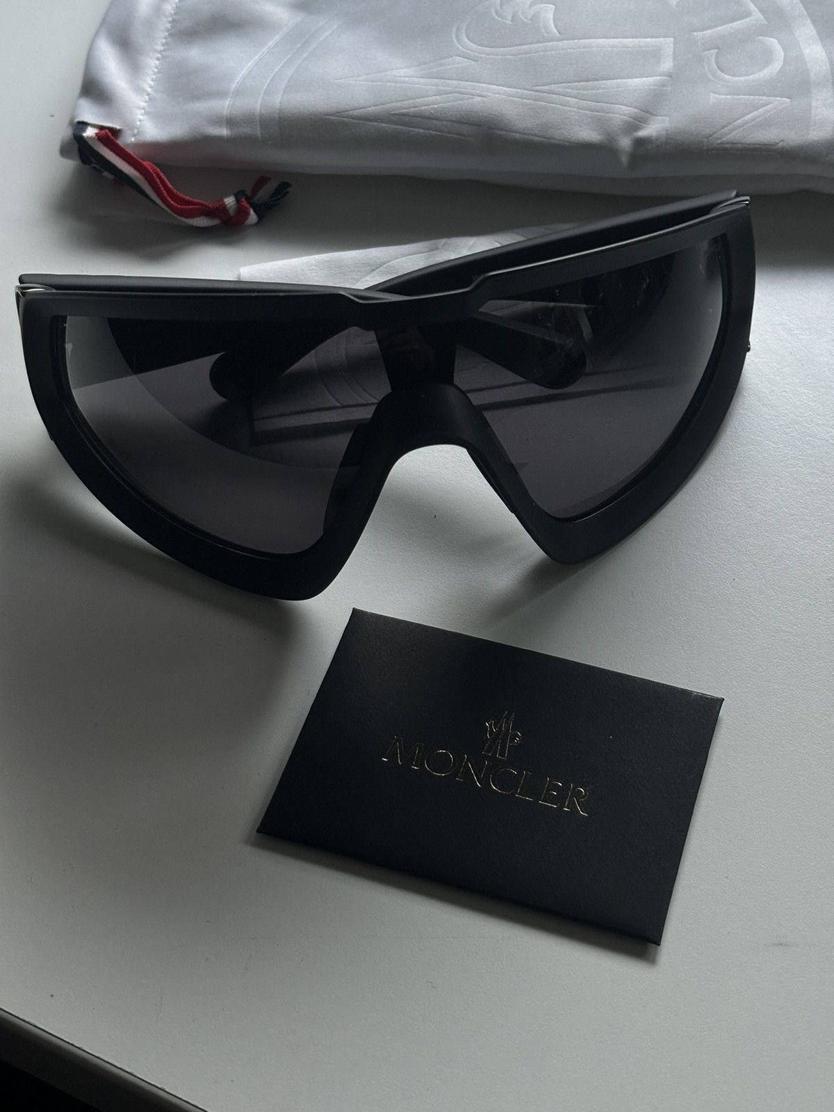Moncler Moncler wrapid shield Sunglasses Size ONE SIZE - 4 Thumbnail