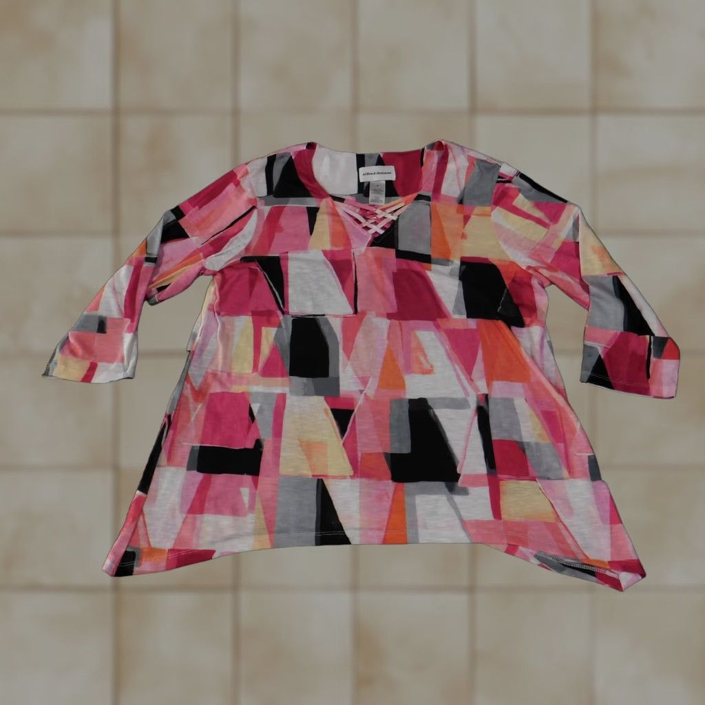 Vintage Alfred Dunner Blouse Womens Medium Pink Geometric 3/4 Sleeve Round Neck Pullover Casual Lightweight Stretch Vintage No Size M / US 6-8 / IT 42-44 - 1 Thumbnail