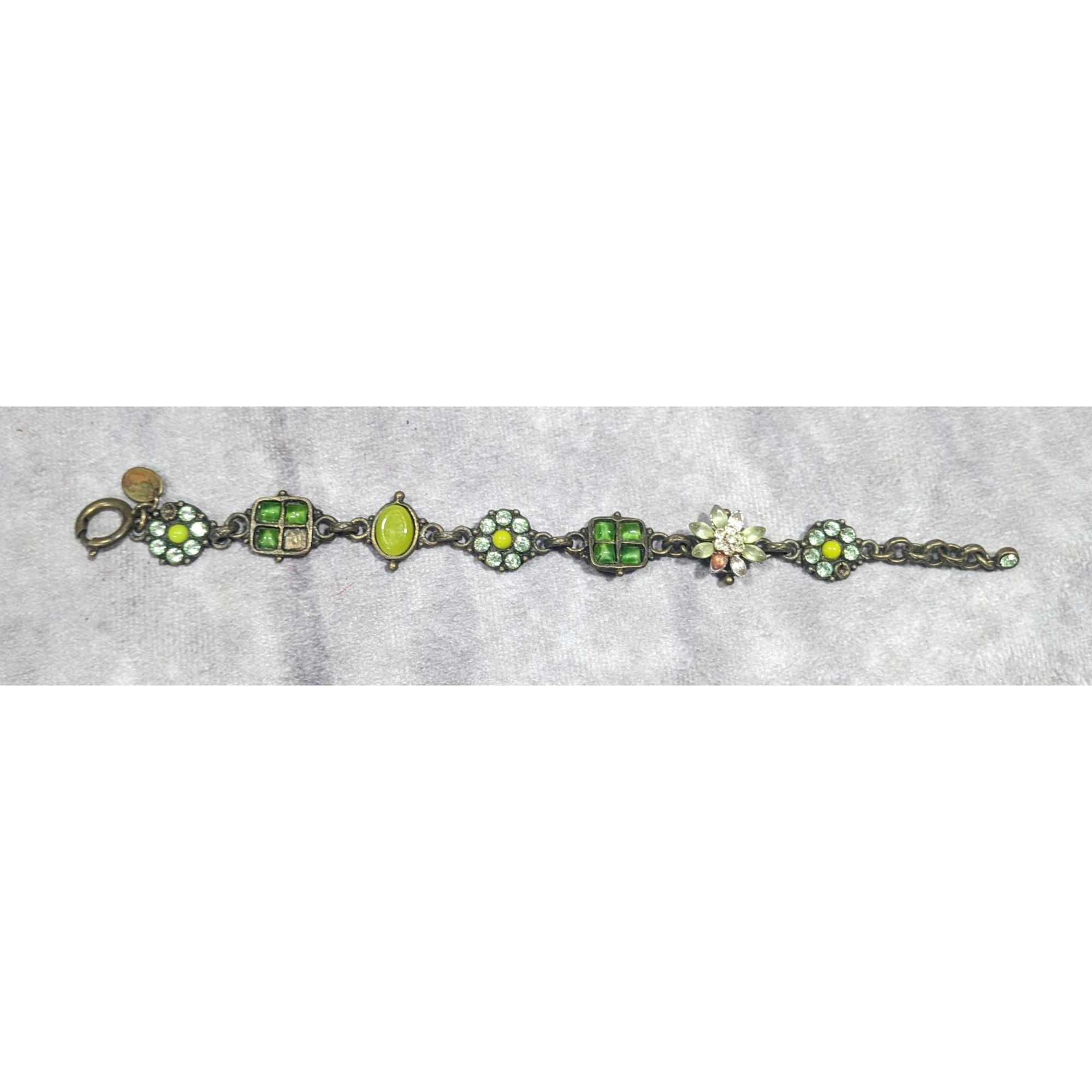 Other Vintage Franck Herval Green Cottagecore Floral Bracelet Made Size ONE SIZE - 5 Thumbnail