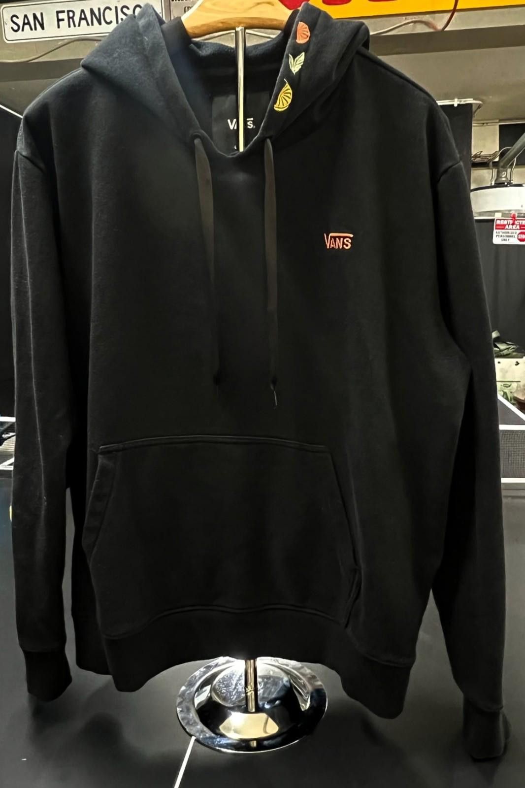 Vans Vans Lizzie Armanto BFF Black Hoodie Size Men's Large Size L / US 10 / IT 46 - 1 Thumbnail