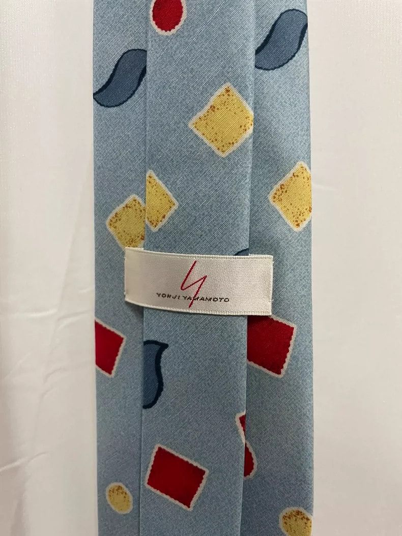 Yohji Yamamoto yohji Yamamoto Medieval Small Pattern Silk Interesting Seve Size ONE SIZE - 4 Thumbnail