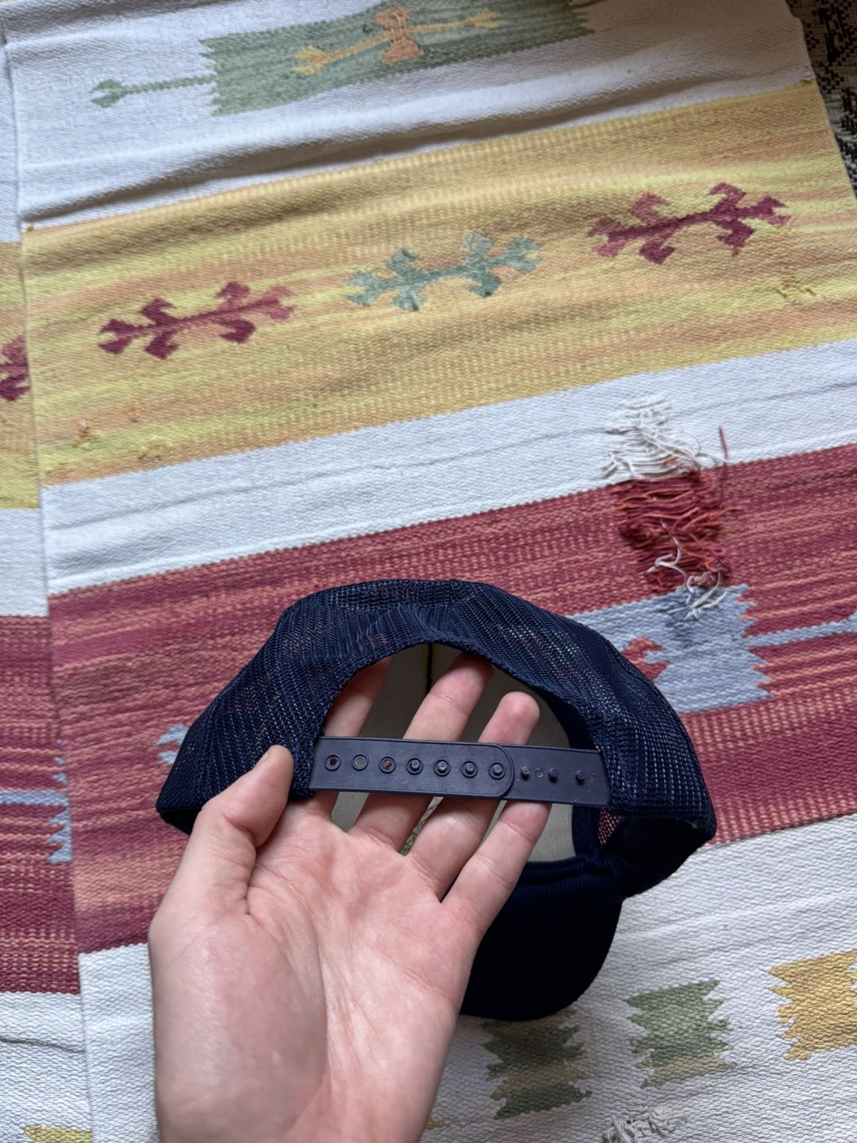 Vintage Vintage 90’s Vancouver Canada Trucker Hat Size ONE SIZE - 4 Thumbnail