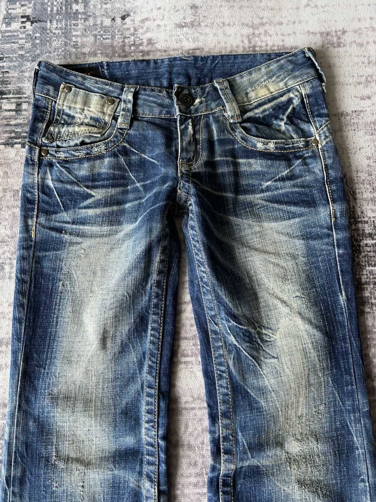 Japanese Brand Lolita Flared Mudwash Jeans Size 30" / US 8 / IT 44 - 5 Thumbnail