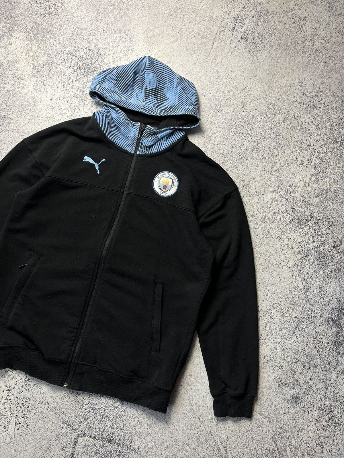 Puma Vintage Puma Manchester Citi Zip Up Hoodie Size US M / EU 48-50 / 2 - 7 Thumbnail