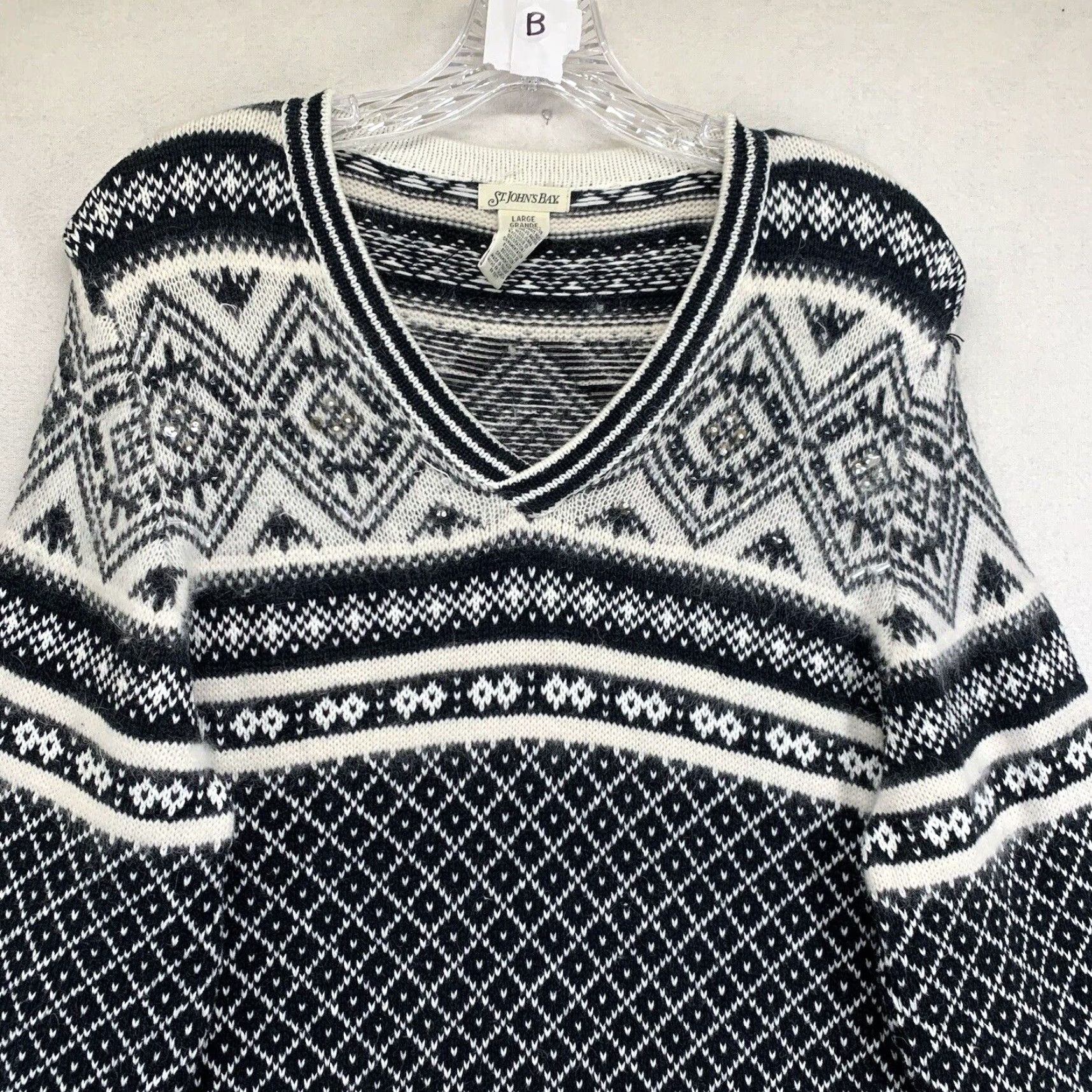 Vintage St. John's Bay Black & White Fair Isle Knitted Pullover Sweater Large V-Neck Long Sleeve Womens Christmas Casual Size L / US 10 / IT 46 - 2 Thumbnail