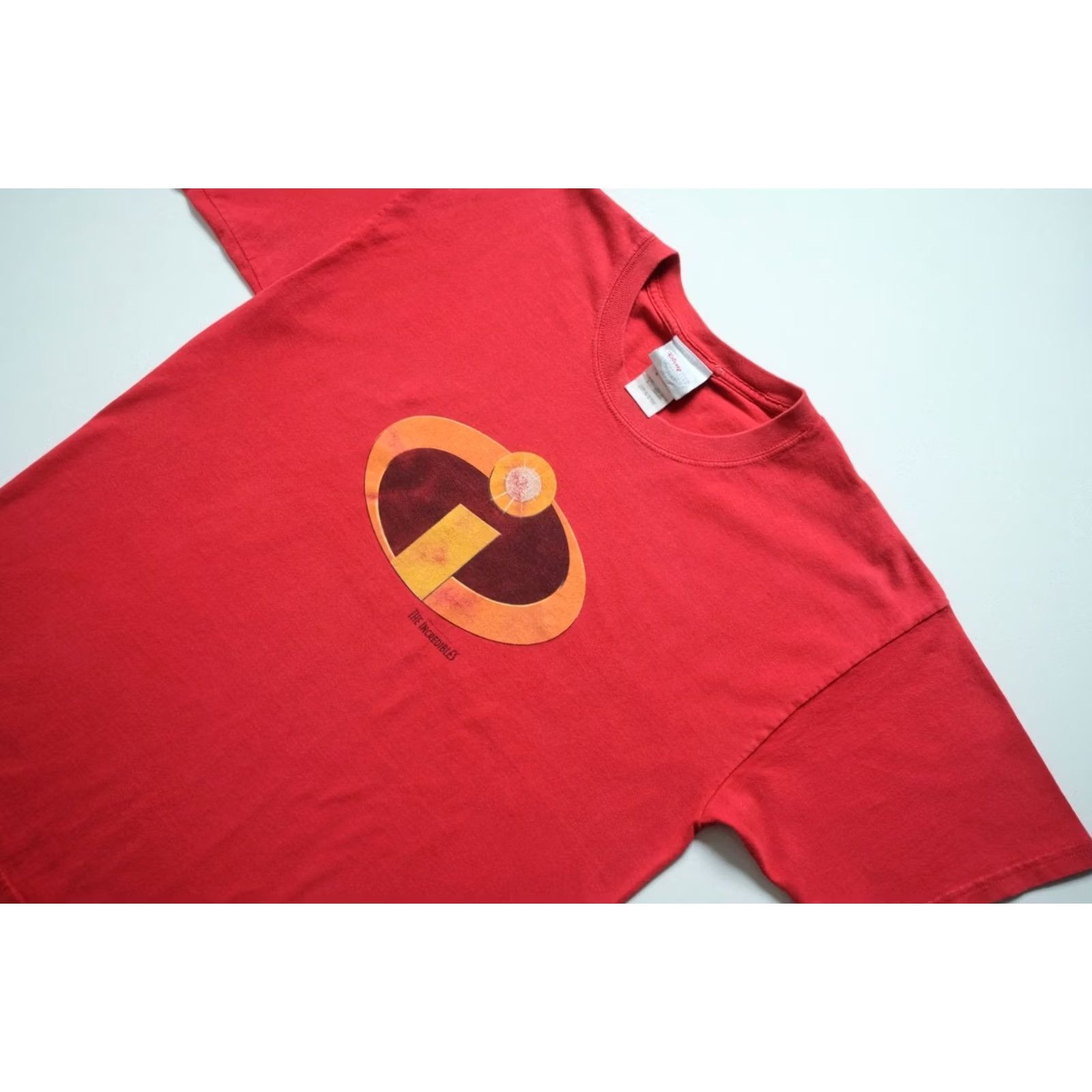 Disney VINTAGE DISNEY PIXAR INCREDIBLES T SHIRT RED GRAPHIC MOVIE PROMO 2004 LG ADULT MENS Size US L / EU 52-54 / 3 - 5 Thumbnail