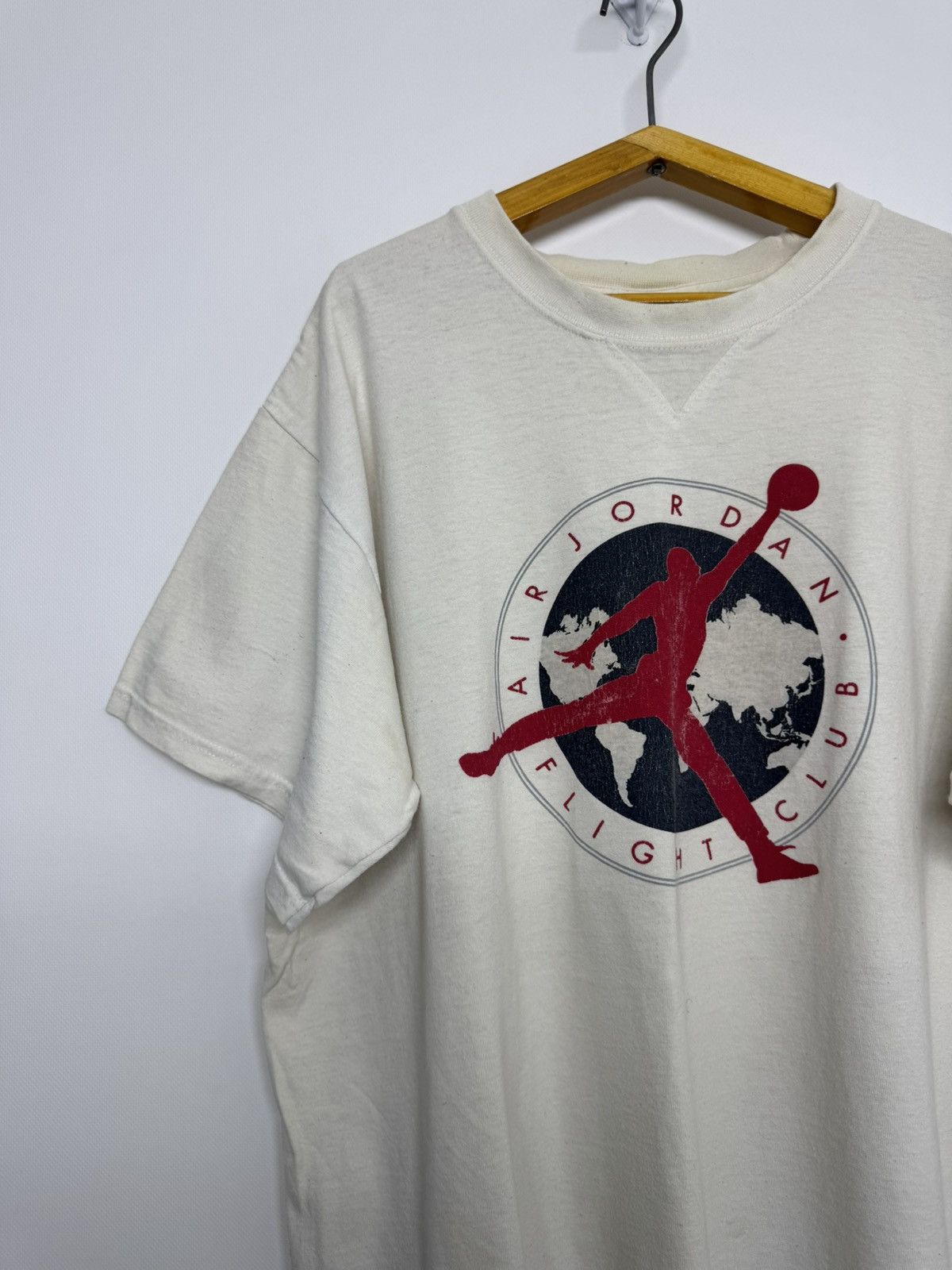 Jordan Brand VINTAGE NIKE FLIGHT CLUB JUMPMAN T-SHIRT 90’s Size US M / EU 48-50 / 2 - 6 Thumbnail