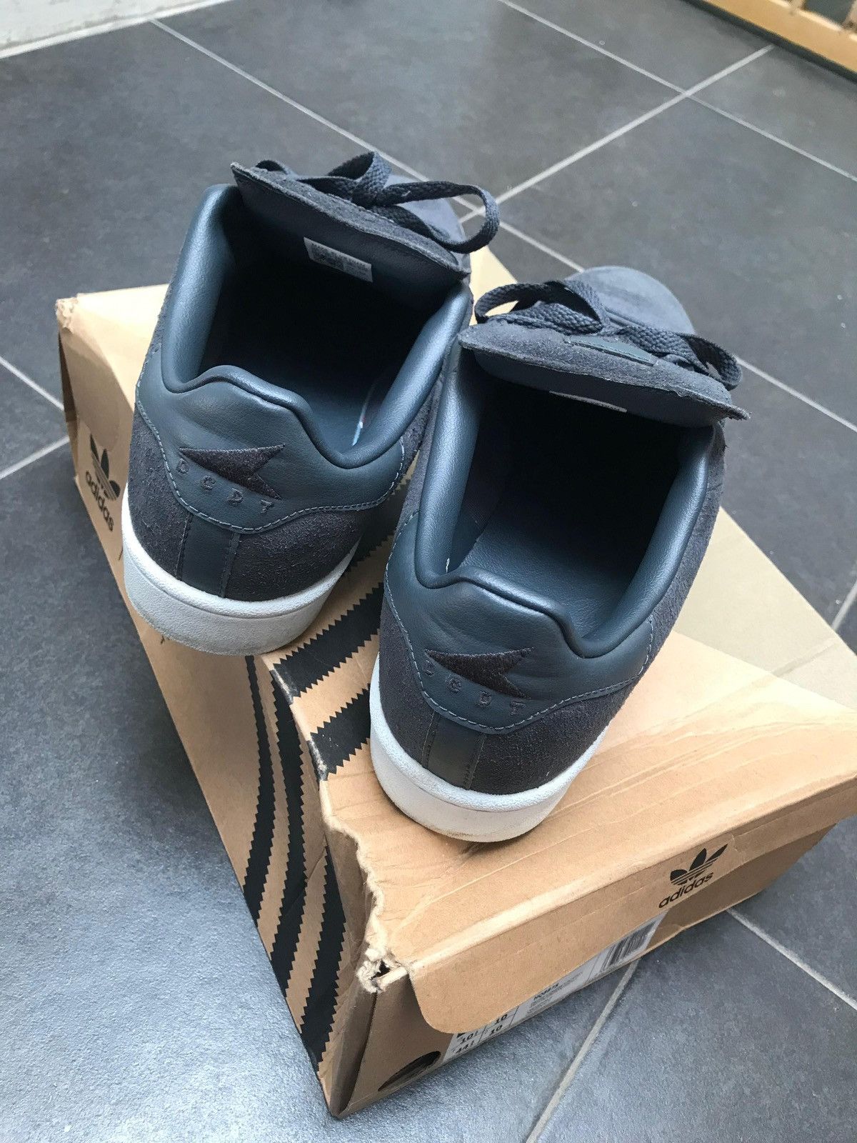 Adidas Adidas Campus X Dcdt Size US 10.5 / EU 43-44 - 2 Thumbnail