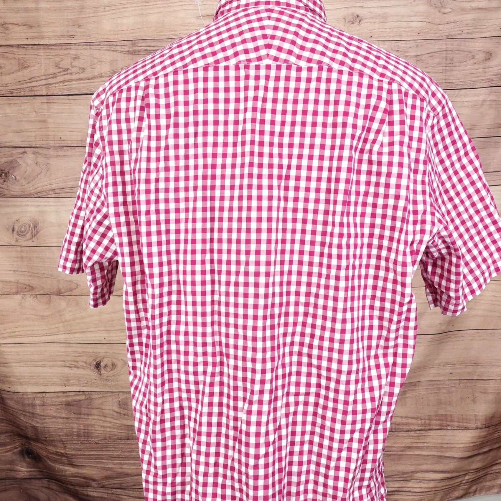 Charles Tyrwhitt CHARLES TYRWHITT WEEKEND NON IRON CLASSIC FIT S/S BUTTON DOWN SHIRT MENS XL MENS XL FUSCIA Check Cotton Button-Up Collared Short Sleeve Vintage: No Size US XL / EU 56 / 4 - 4 Thumbnail