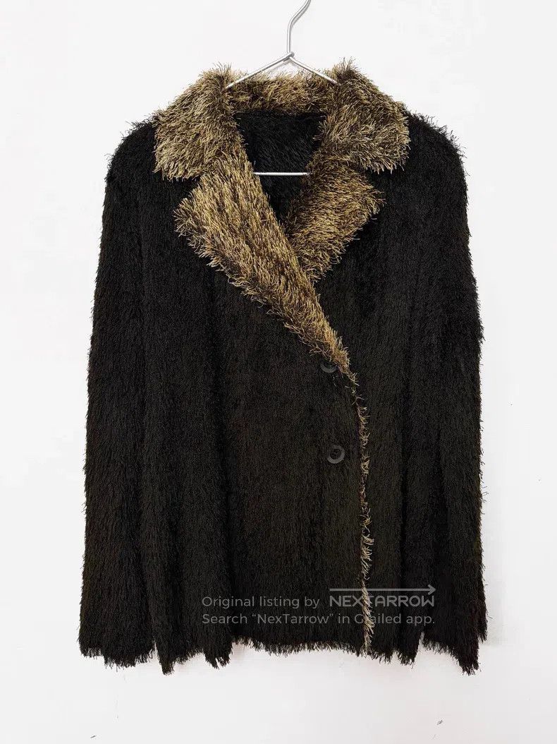 Issey Miyake Issey Miyake Furry Pleated Collar Coat Size L / US 10 / IT 46 - 1 Thumbnail