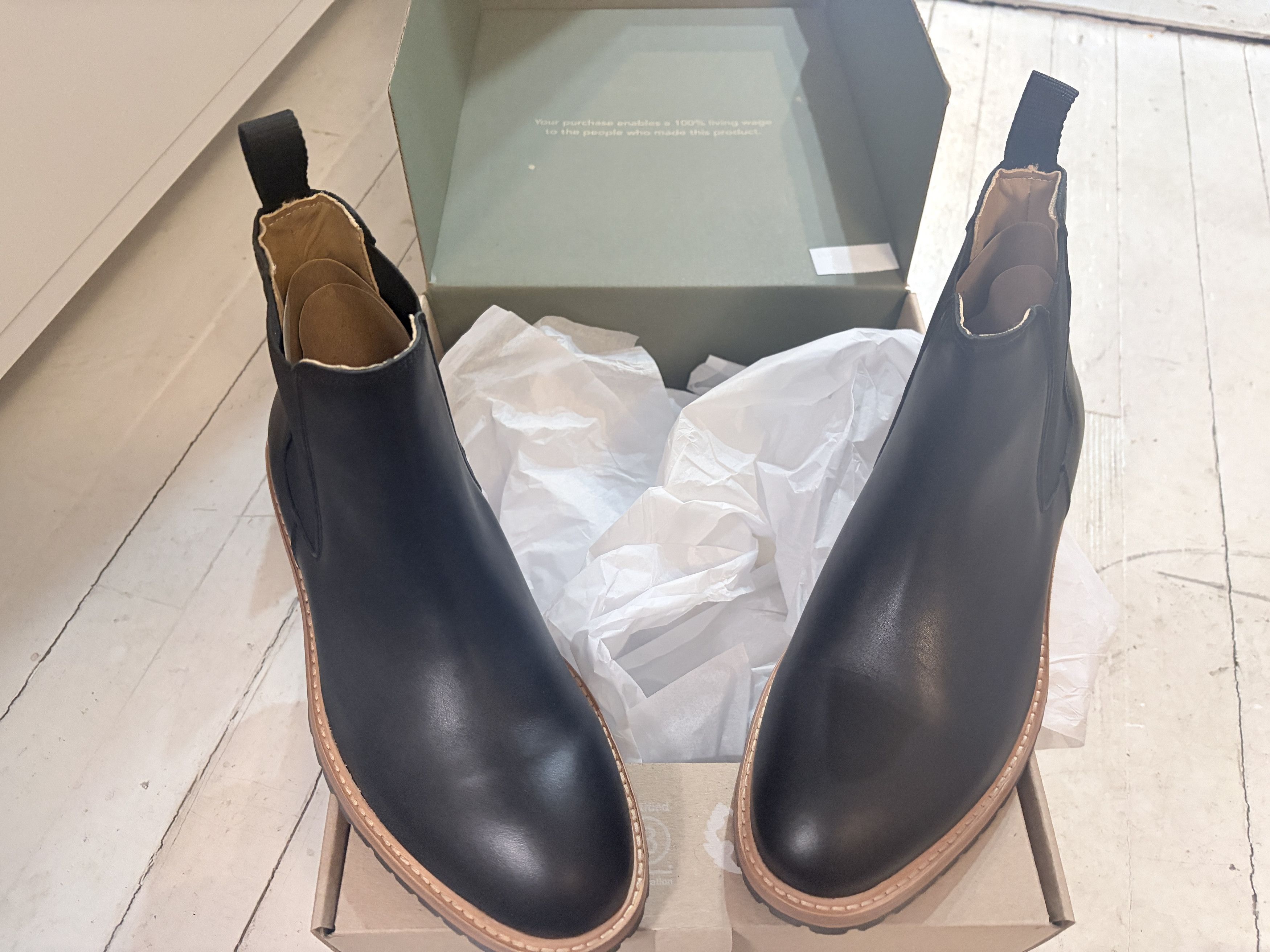 Nisolo Marco Everyday Chelsea Boot Size US 9 / EU 42 - 9 Thumbnail