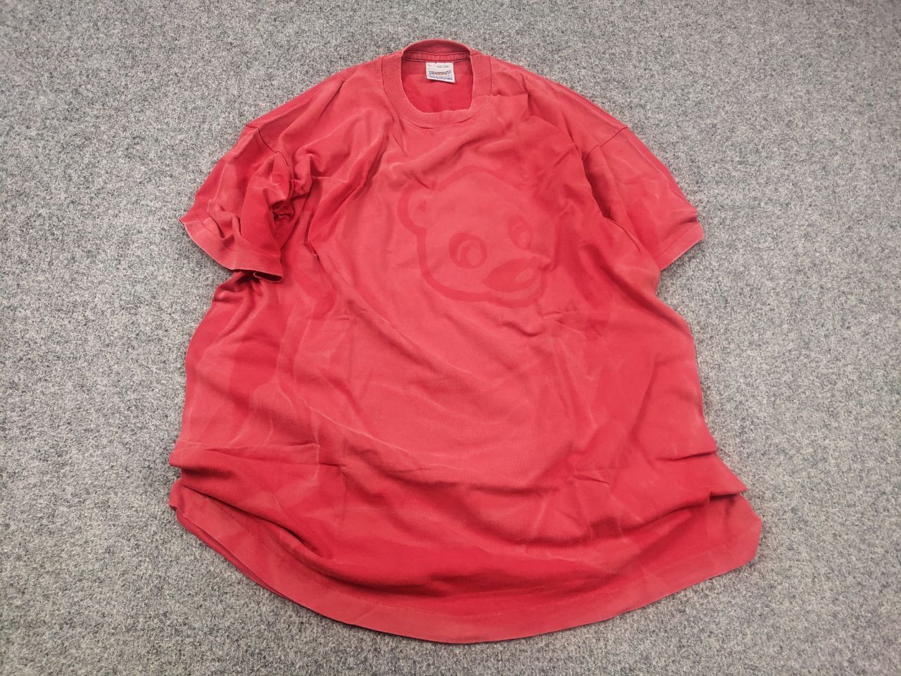Vintage Vintage Faded Kanye West Takashi Murakami Bear T Shirt Tee Size US XL / EU 56 / 4 - 2 Thumbnail