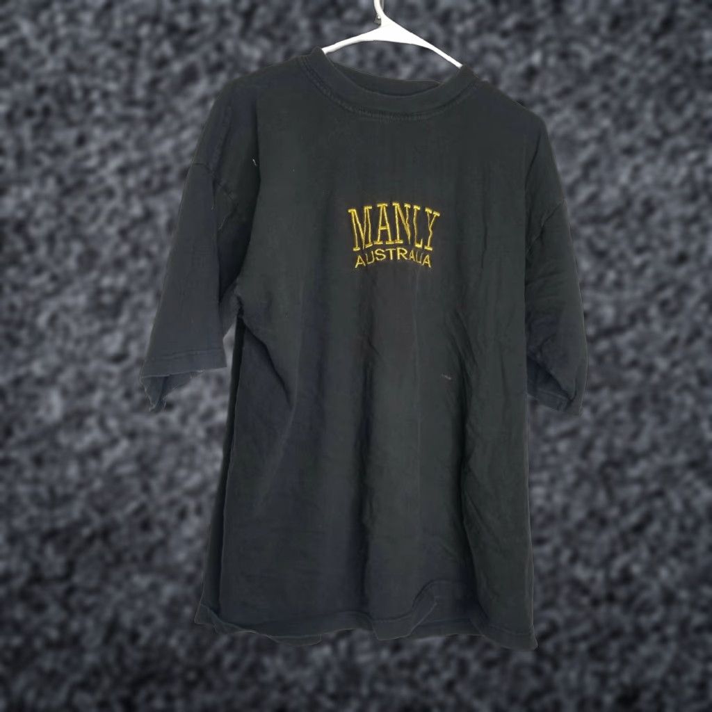 Etro VINTAGE Manly Retro XL Mens T-Shirt Black Australia Pacific Surfer Embroidered Distressed Beach Shirt Size US XL / EU 56 / 4 - 1 Thumbnail