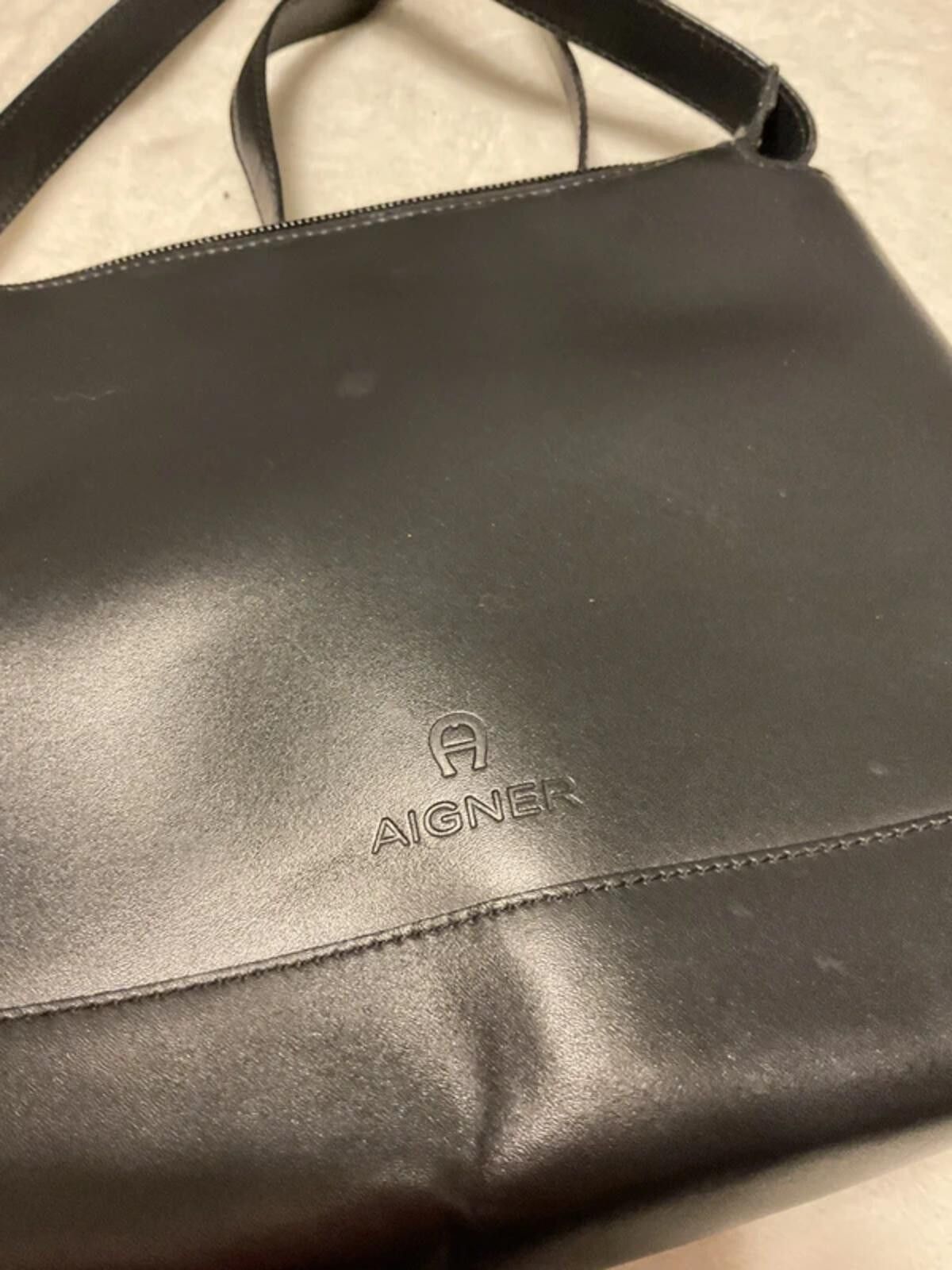 Aigner Aigner designer leather black shoulder purse bag Size ONE SIZE - 2 Thumbnail