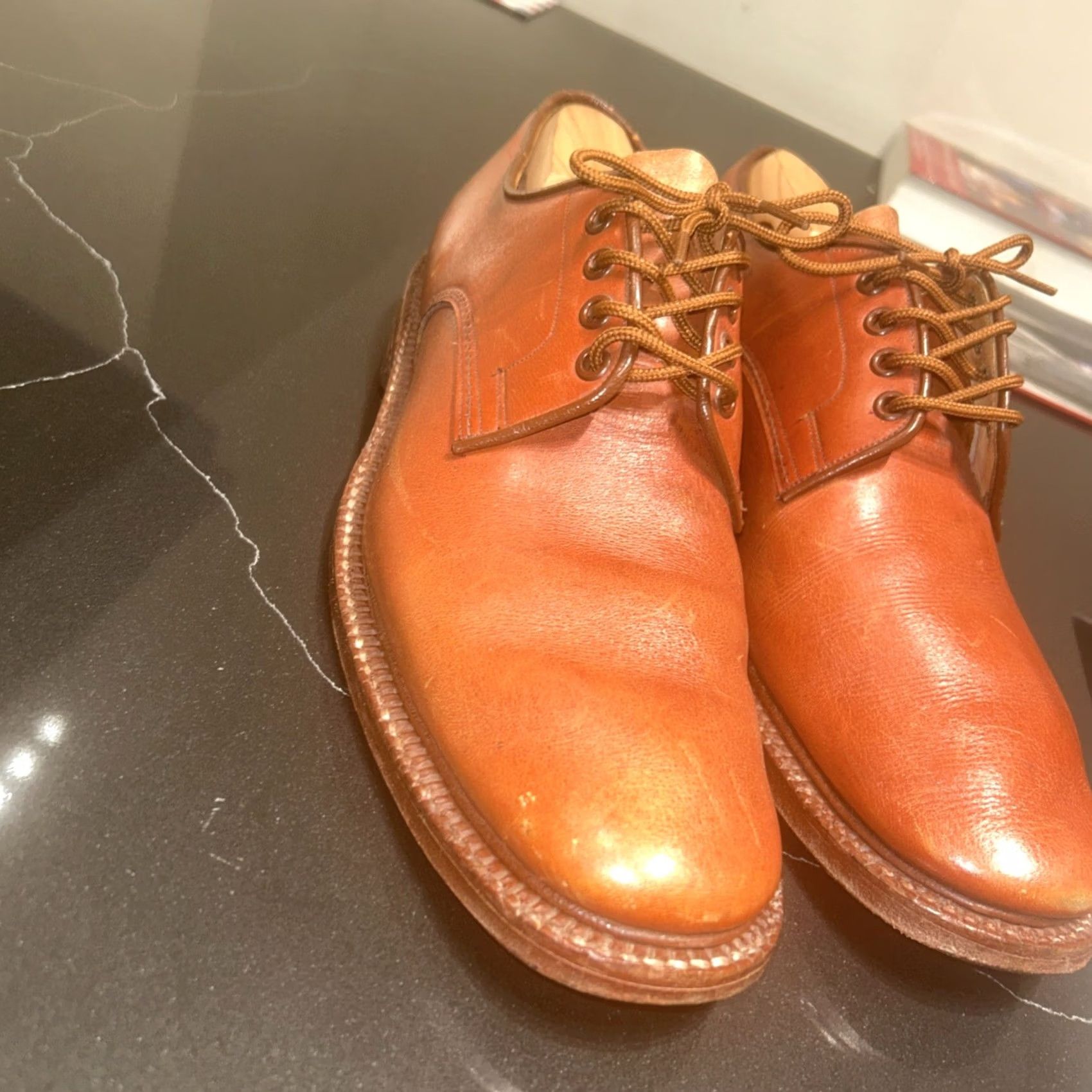 Tricker's VINTAGE Trickers Derby Shoes Men's Size 9 Tan Brown Leather Woodstock Handmade England Designer Size US 9 / EU 42 - 2 Thumbnail