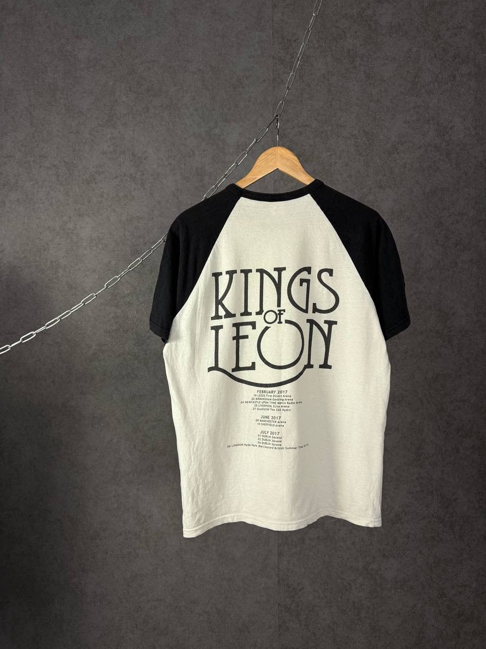 Band Tees Kings of Leon rock band tour tee Size US L / EU 52-54 / 3 - 2 Thumbnail