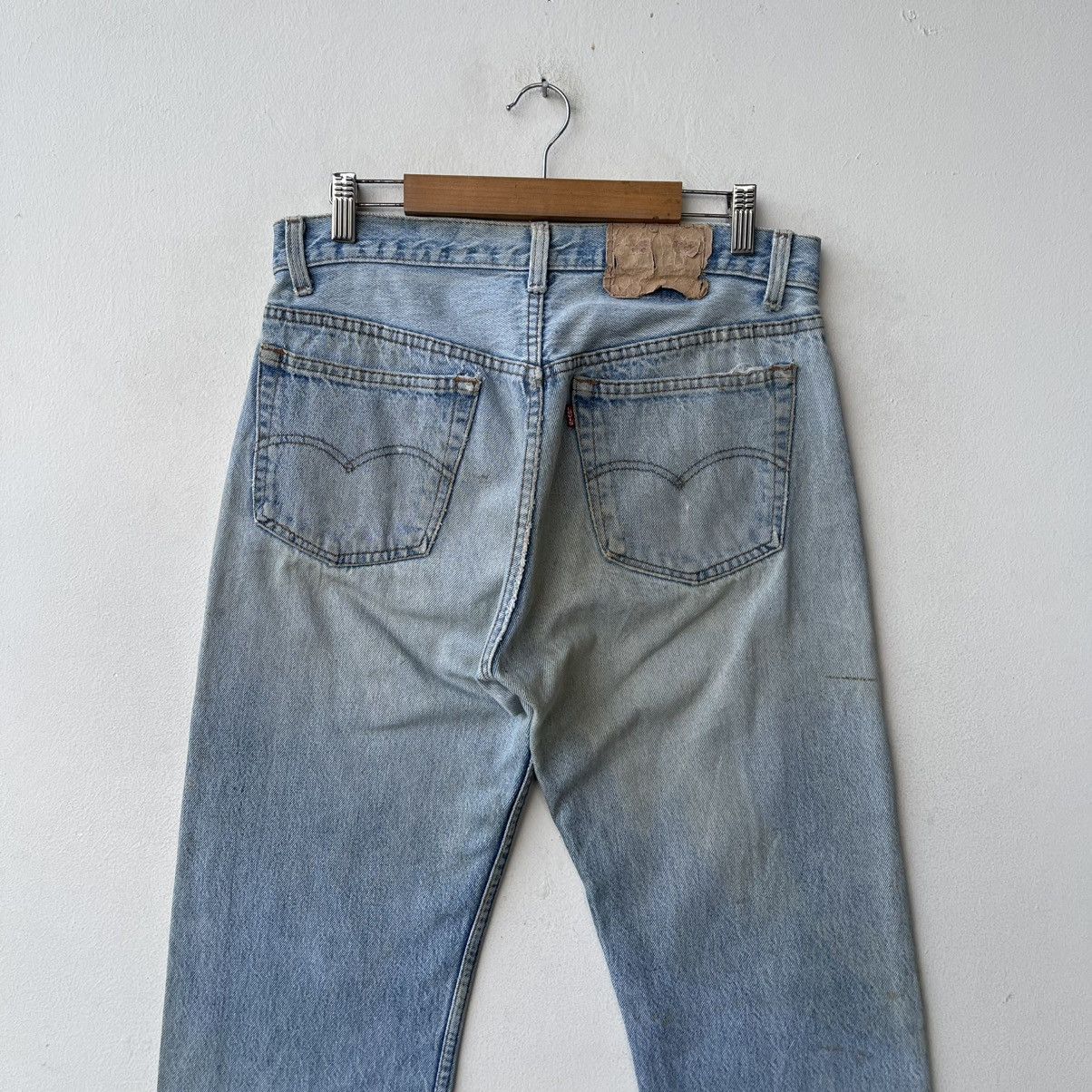 Levi's Thrashed Vintage 80s Levi’s 501 Denim Jeans Size US 32 / EU 48 - 10 Thumbnail