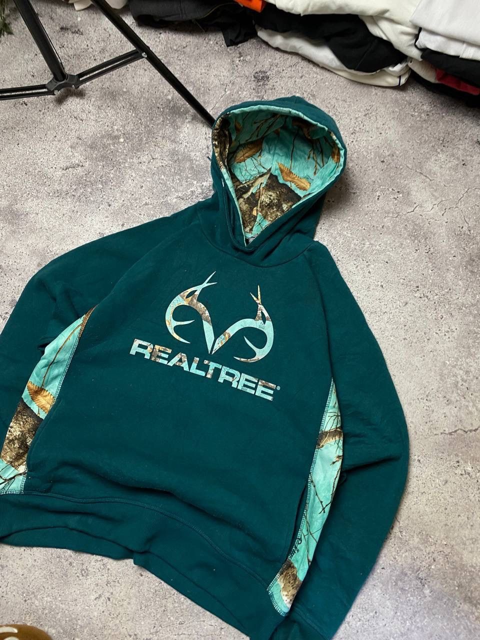 Realtree × Vintage Vintage Y2K Realtree Hoodie Boxy Fit Big Logo Size US M / EU 48-50 / 2 - 2 Thumbnail