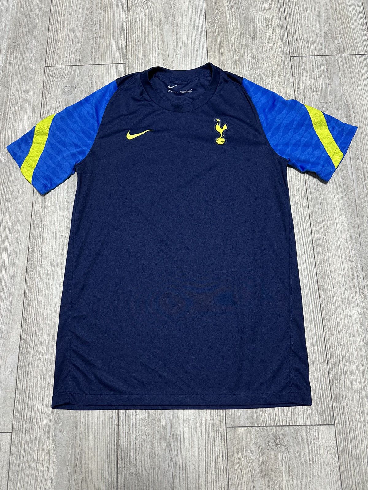Other Nike Tottenham 2021 Training Soccer Shirt Jersey Size US M / EU 48-50 / 2 - 1 Thumbnail
