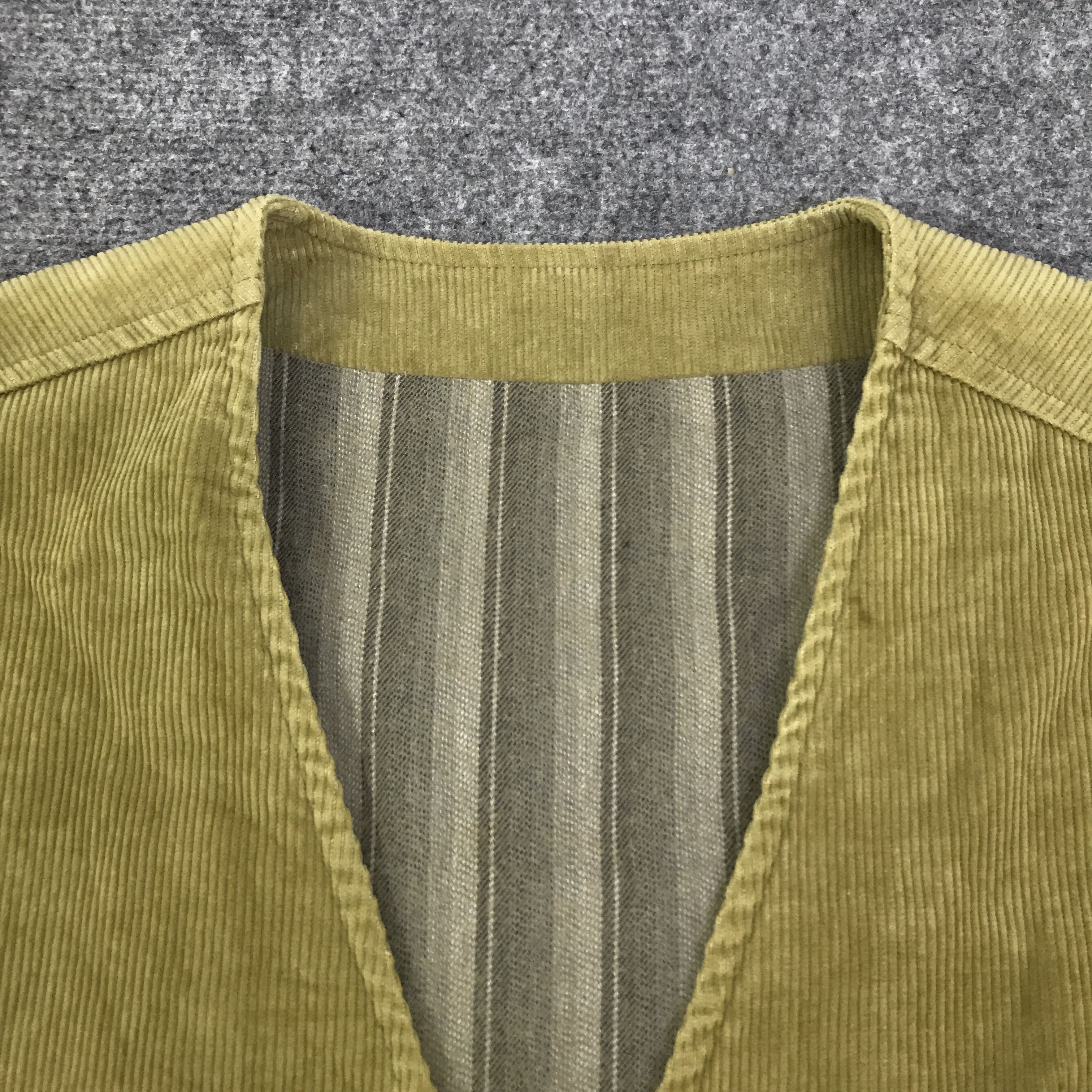 Calvin Klein Vtg Calvin Kleins waistcoats VestK124B10 Size US M / EU 48-50 / 2 - 5 Thumbnail