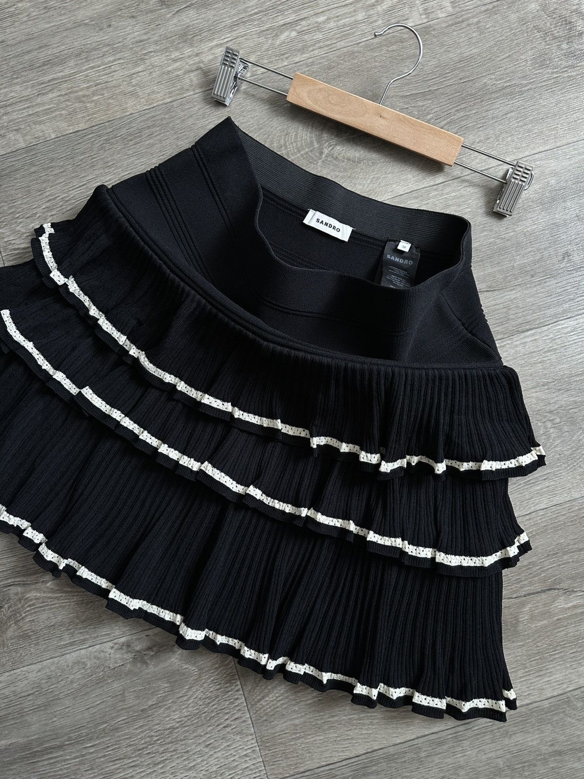 Sandro 🫧SANDRO TIERED RIBBED-KNIT Mini Skirt Size 26" / US 2 / IT 38 - 7 Thumbnail