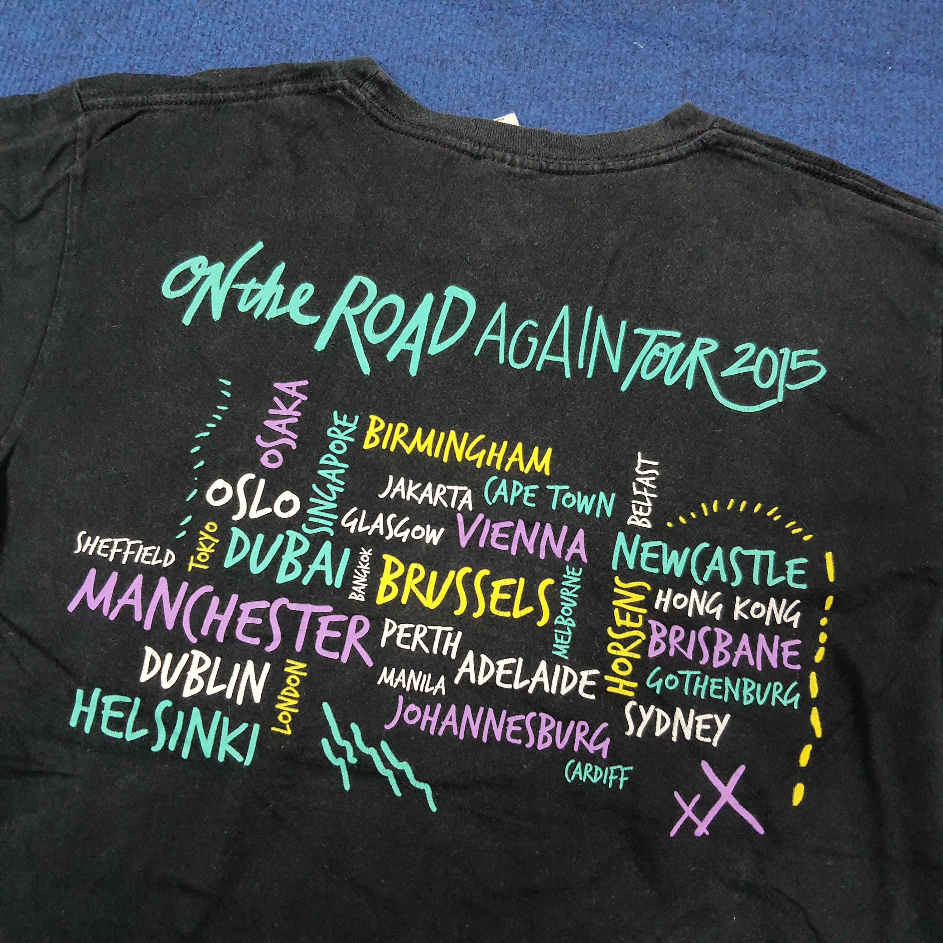 Vintage Vintage One Direction On The Road Again Tour 2015 C267N54 Size US M / EU 48-50 / 2 - 5 Thumbnail