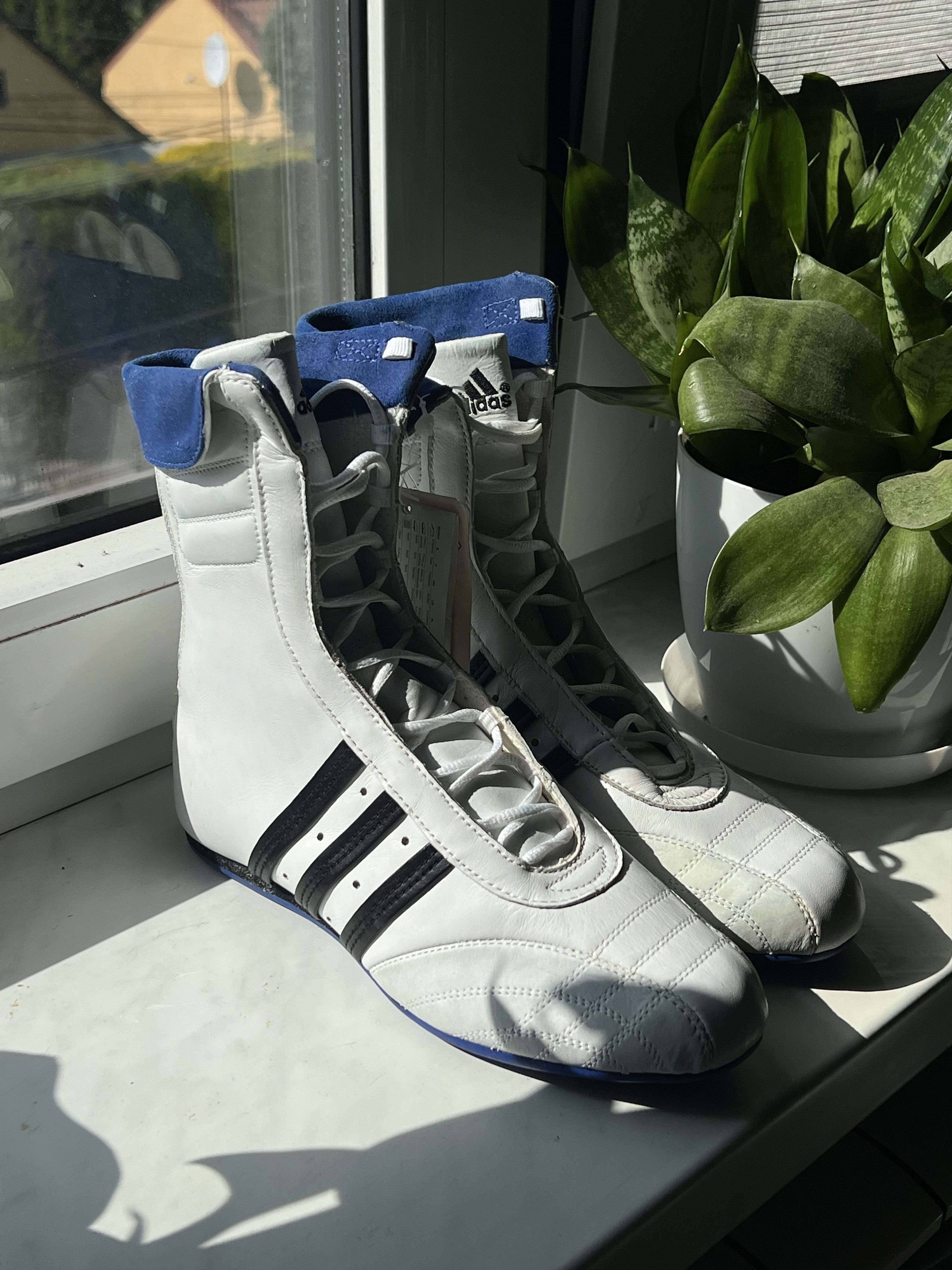 Adidas Adidas Prajna High 2 Rare White/Black/Blue Size US 7 / IT 37 - 7 Thumbnail