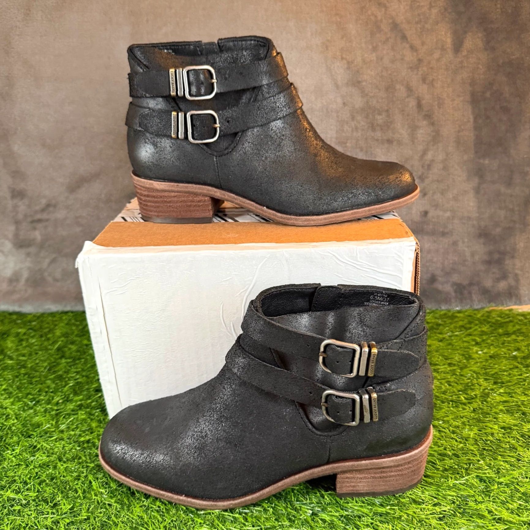 Lucky Brand Lucky Brand Black Metallic Leather Ankle Bootie Womens 6.5M Buckle Zip Block Heel 4.5" Shaft Moto Western Casual Workwear Size US 7 / IT 37 - 2 Thumbnail