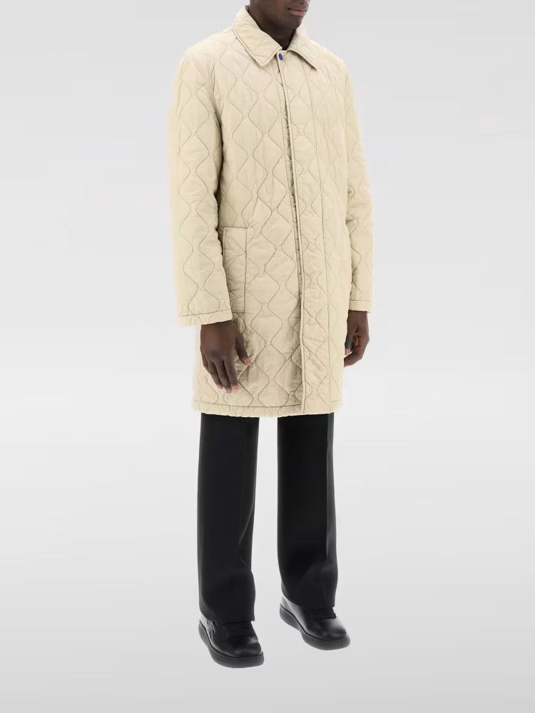 Burberry o1y0426 Coat in Beige Size US M / EU 48-50 / 2 - 1 Thumbnail