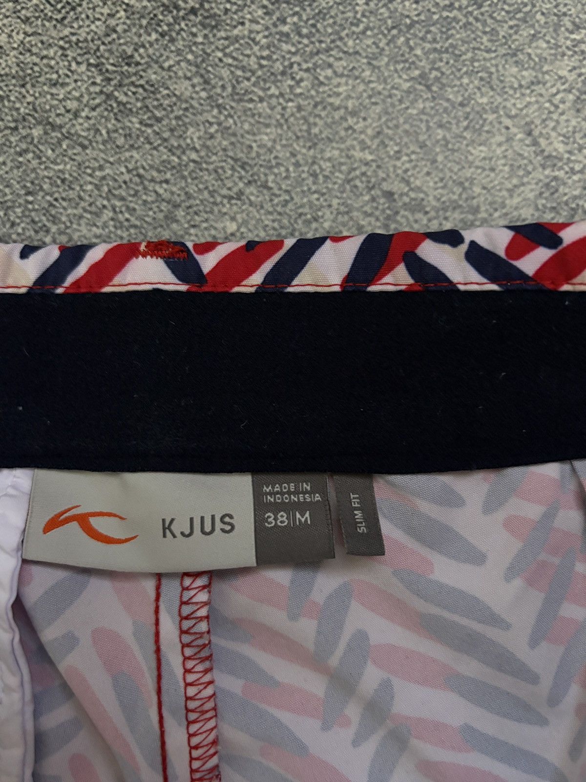 KJUS KJUS Golf Ila 7/8 Printed Slim Performance Trousers 38 M Size 28" / US 6 / IT 42 - 4 Thumbnail