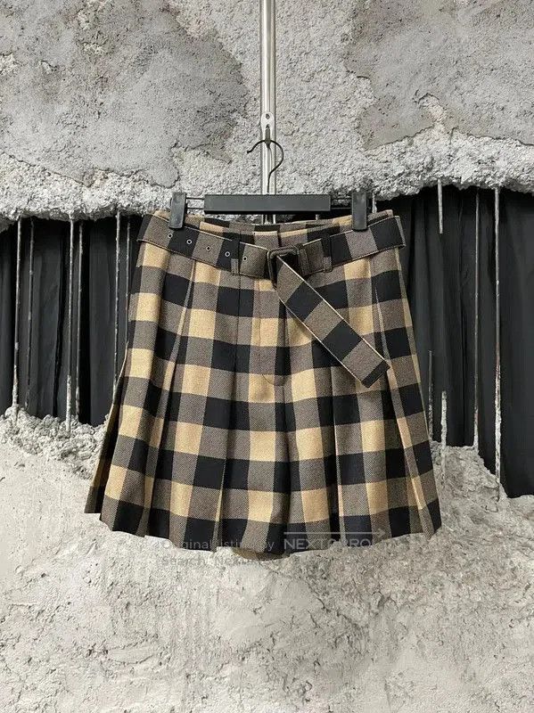Dior Dior Color. Size 35" - 1 Thumbnail