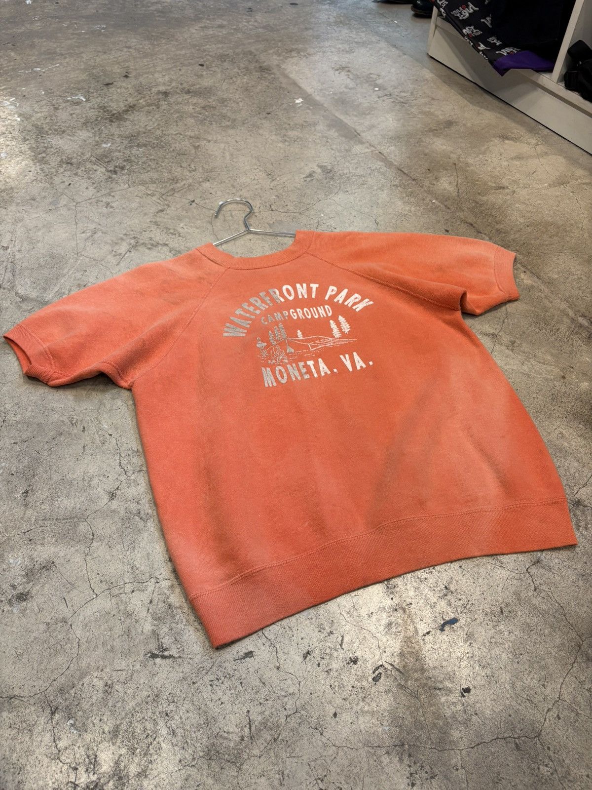 Vintage True Vintage 60-70s Sun Faded S/S Sweatshirt Size US M / EU 48-50 / 2 - 3 Thumbnail