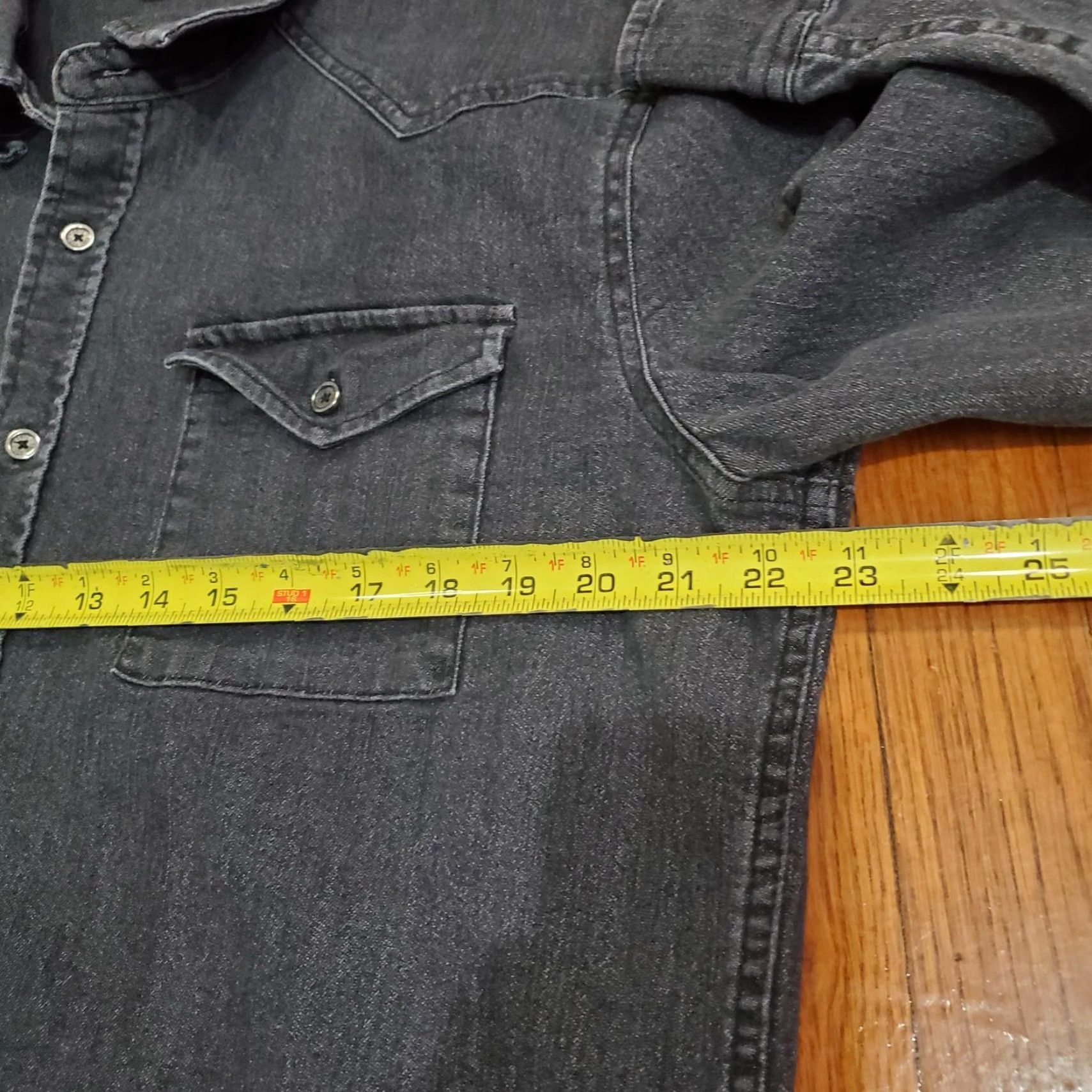 Frye Frye Shirt Mens Large Gray Denim Western Stretch Button Front Long Sleeve Casual Size US L / EU 52-54 / 3 - 7 Thumbnail