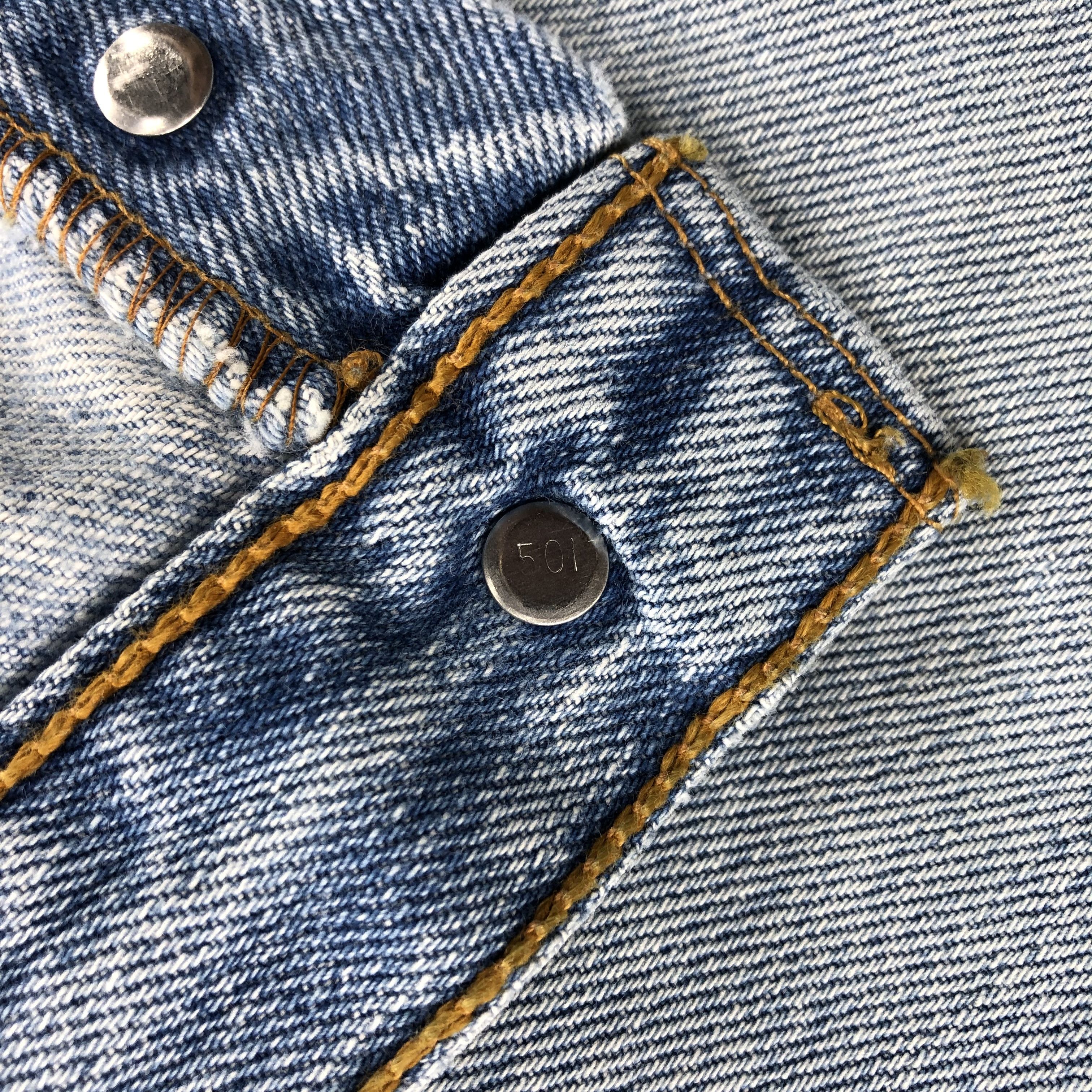 Levi's × Vintage Vintage 90s Blue Wash Levis 501 Jeans-JM2589 Size US 35 - 10 Thumbnail