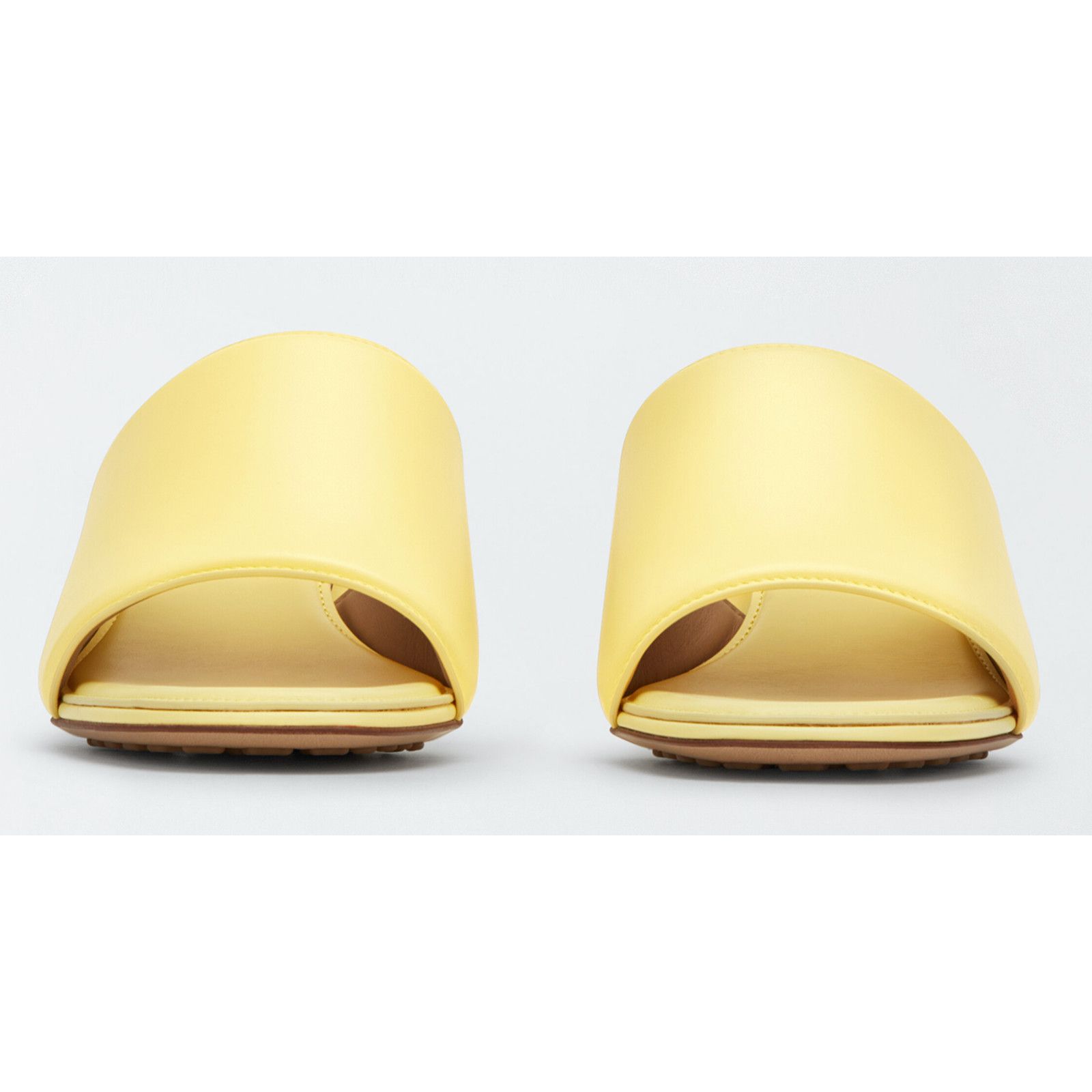 Bottega Veneta Bottega Veneta Band Lemonade Yellow Leather Sandal Size US 8 / IT 38 - 4 Thumbnail