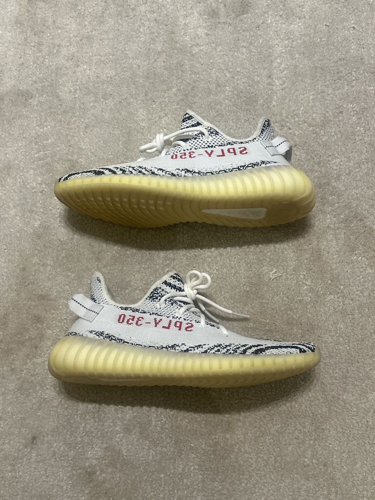 Adidas Adidas Yeezy Boost 350 V2 Zebras Size US 11.5 / EU 44-45 - 4 Thumbnail