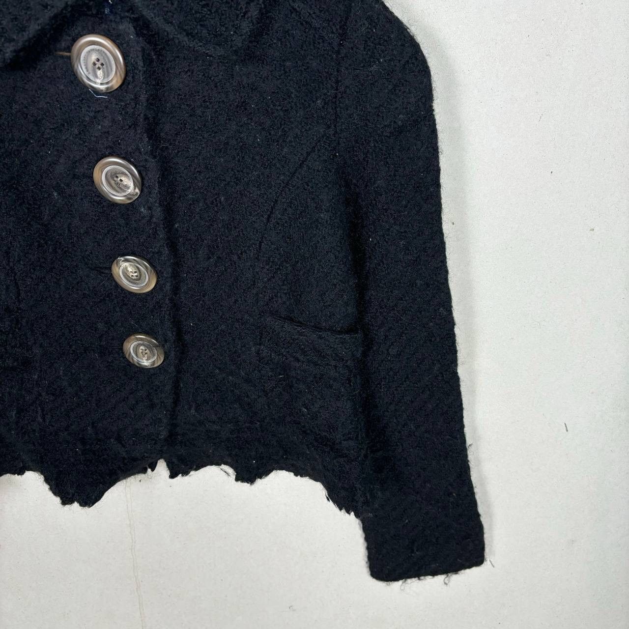 Burberry Burberry London Wool Fur Crop Top Jacket Size XS / US 0-2 / IT 36-38 - 6 Thumbnail
