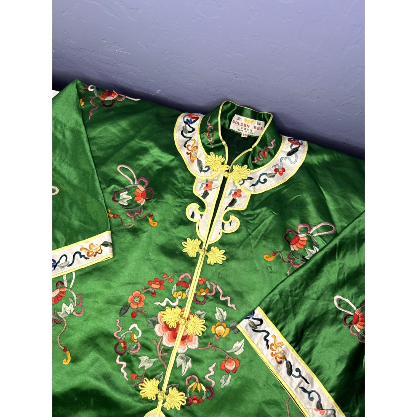 Vintage VINTAGE Golden Bee Chinese Silk Robe Embroidered Sz 10 Green Flowers Size ONE SIZE - 3 Thumbnail