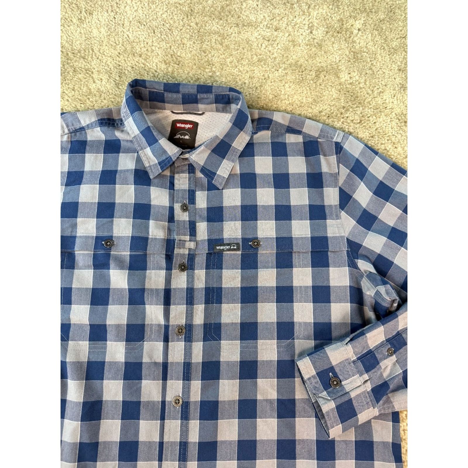 Wrangler Wrangler Shirt Mens Size L Blue Check Performance Utility Long Roll Tab D274 Size US L / EU 52-54 / 3 - 2 Thumbnail