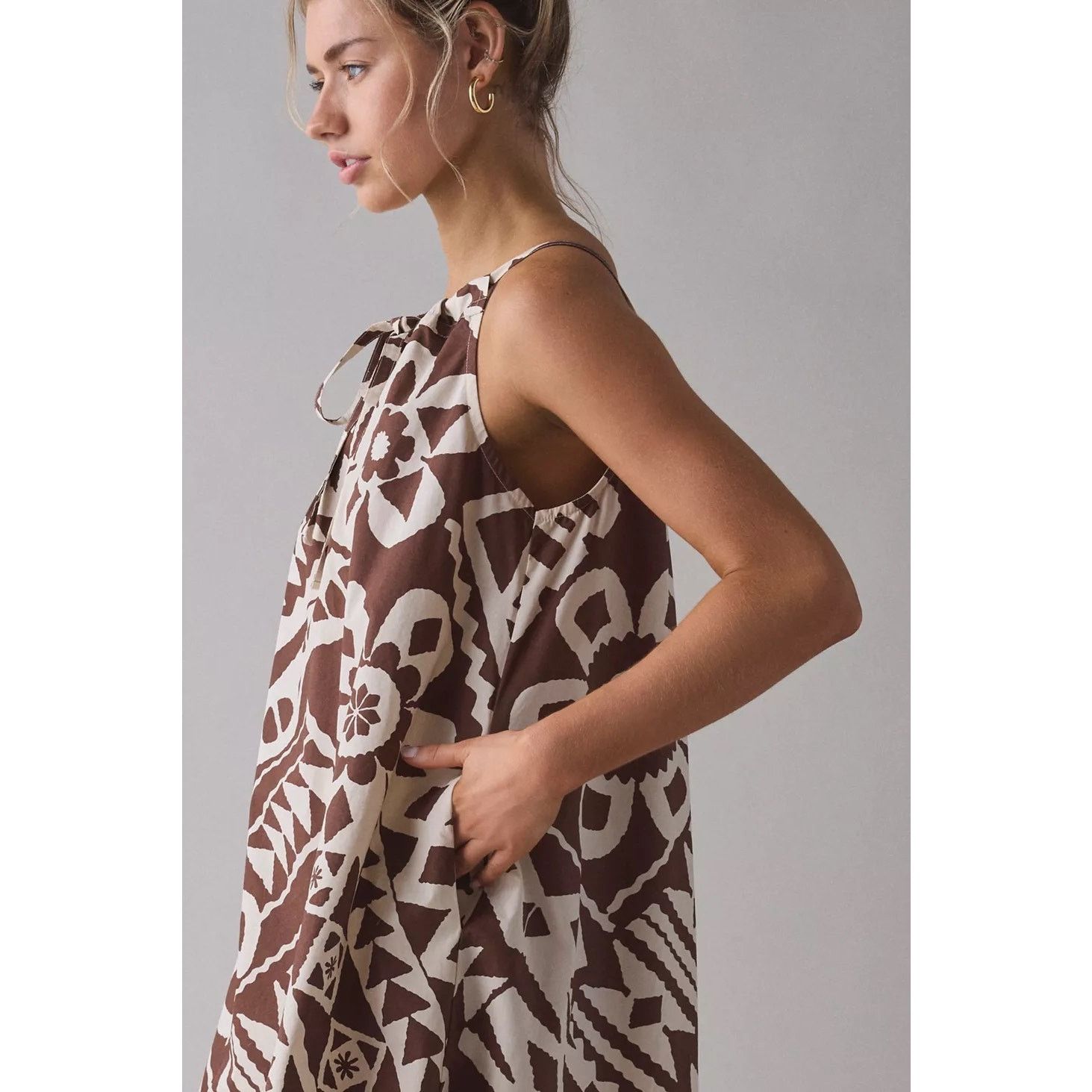 Bdg NWT BDG Eva Tie-Front Ruched Strap Trapeze Mini Dress Size M Size M / US 6-8 / IT 42-44 - 2 Thumbnail