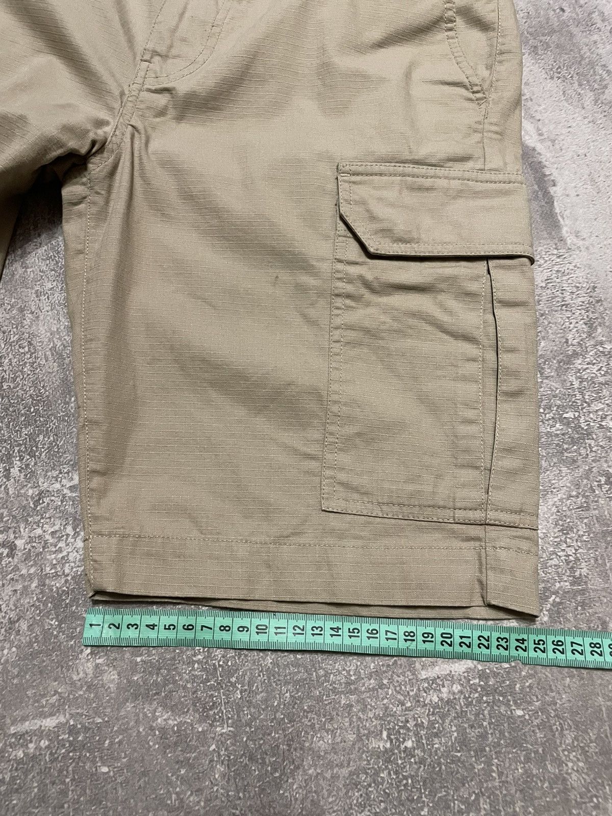 Dickies × Vintage Vintage Dickies Baige Cargo Shorts Size 30 Size US 30 / EU 46 - 20 Thumbnail