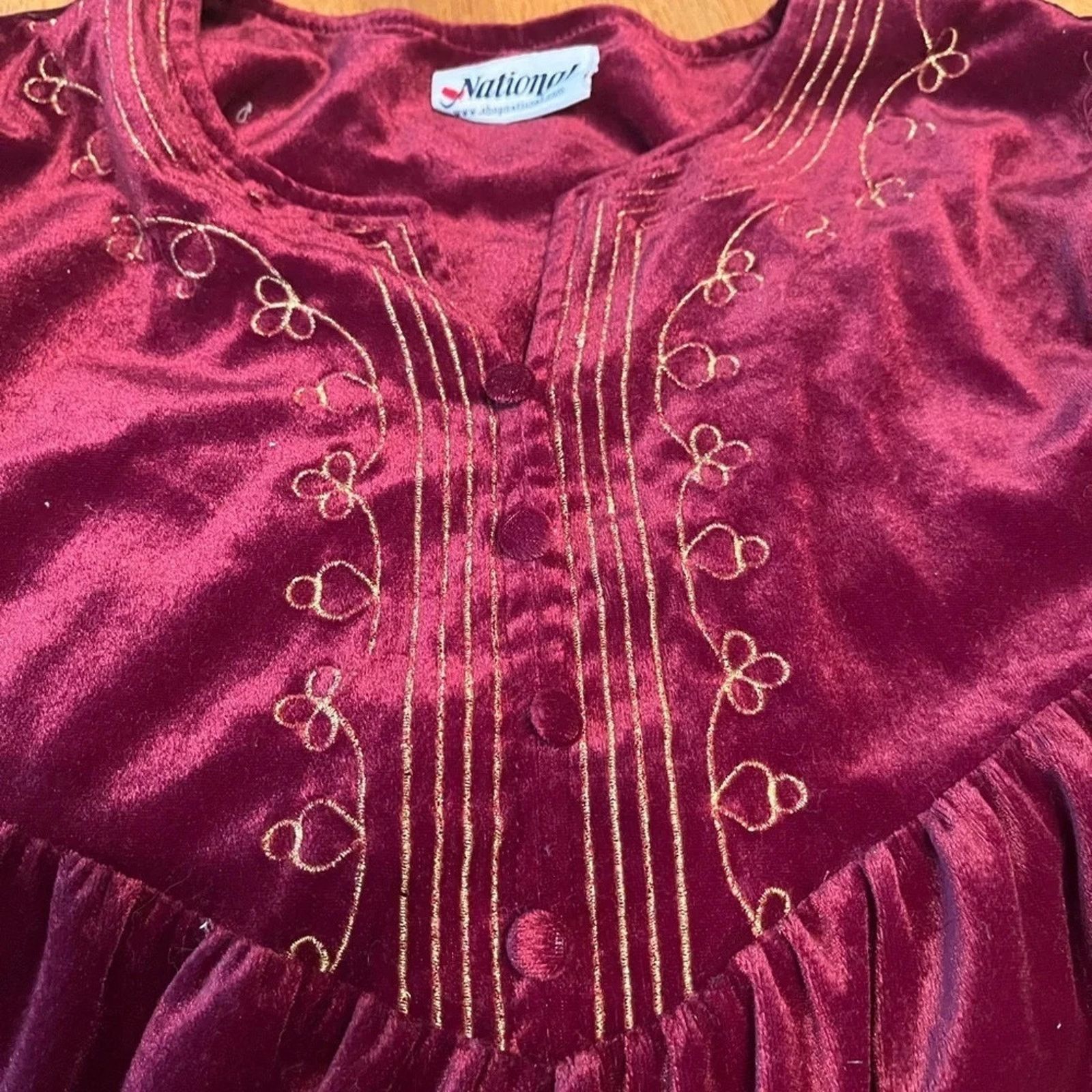 The Unbranded Brand National vintage long velour caftan robe, medium to large Size M / US 6-8 / IT 42-44 - 2 Thumbnail