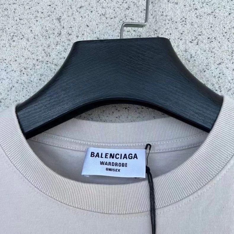 Balenciaga Balenciaga Mailbox Short Sleeve Size US M / EU 48-50 / 2 - 2 Thumbnail
