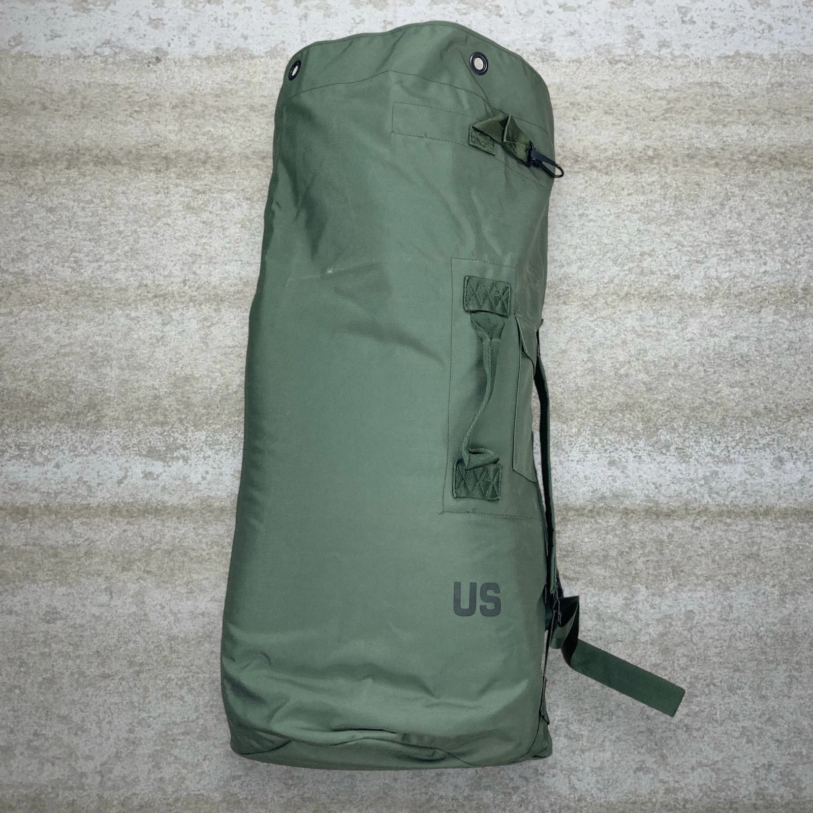 Vintage 90s Military Duffle Bag 24x36x18 Green Nylon Canvas